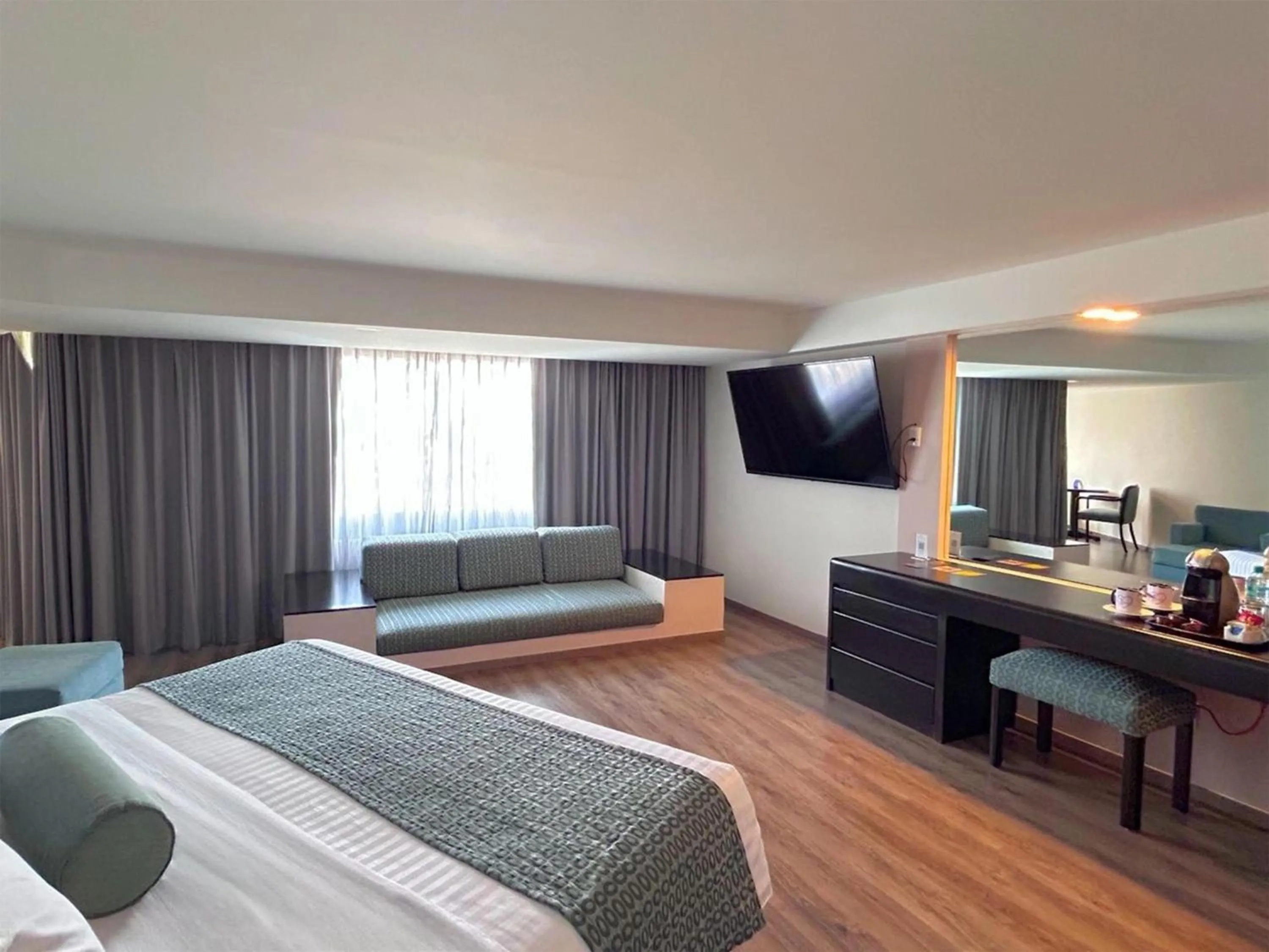 Photo of the whole room, Bed in Grand Cantalagua Hotel Morelia, BW Signature Collection