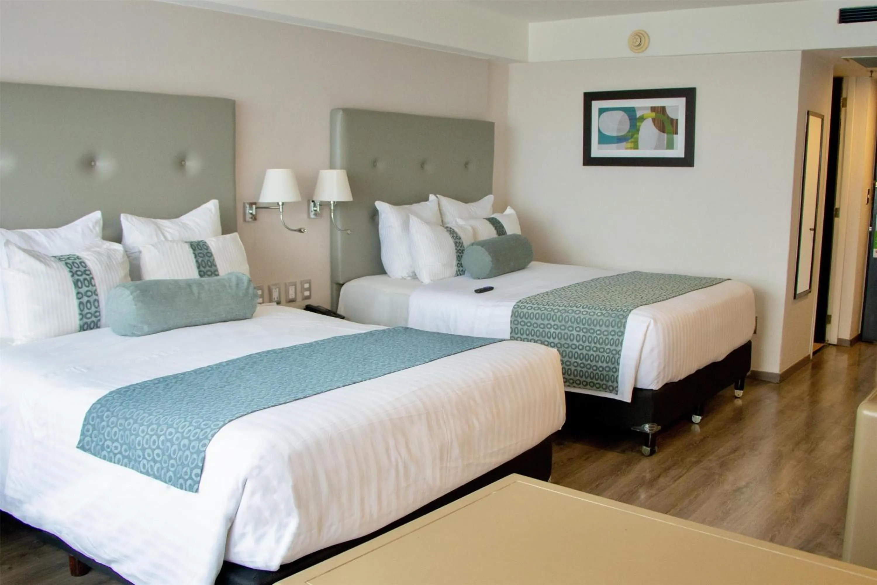 Bedroom, Bed in Grand Cantalagua Hotel Morelia, BW Signature Collection