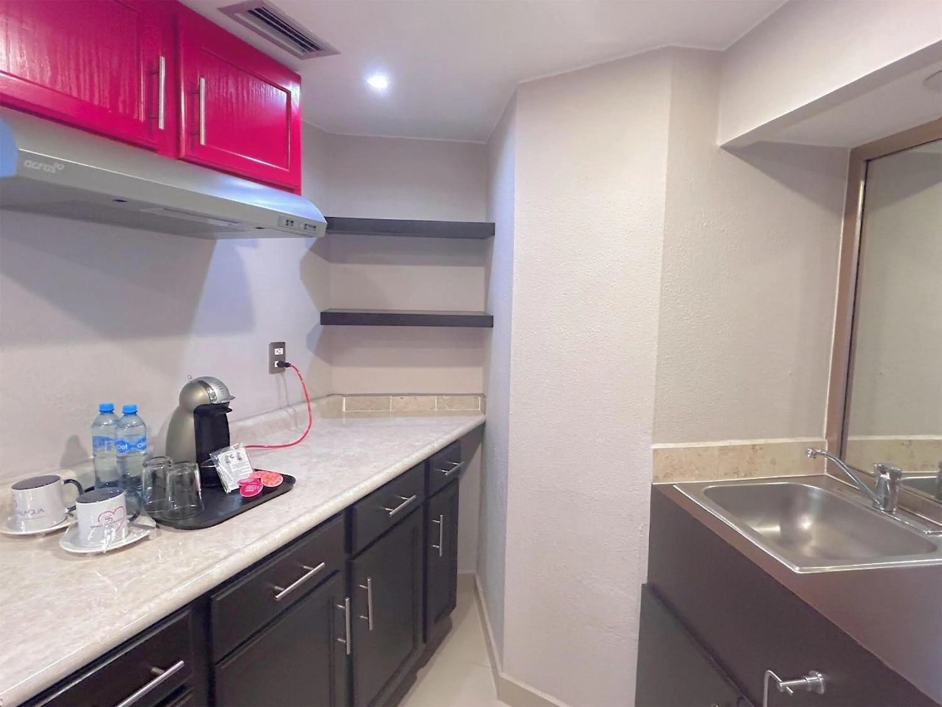 Photo of the whole room in Grand Cantalagua Hotel Morelia, BW Signature Collection