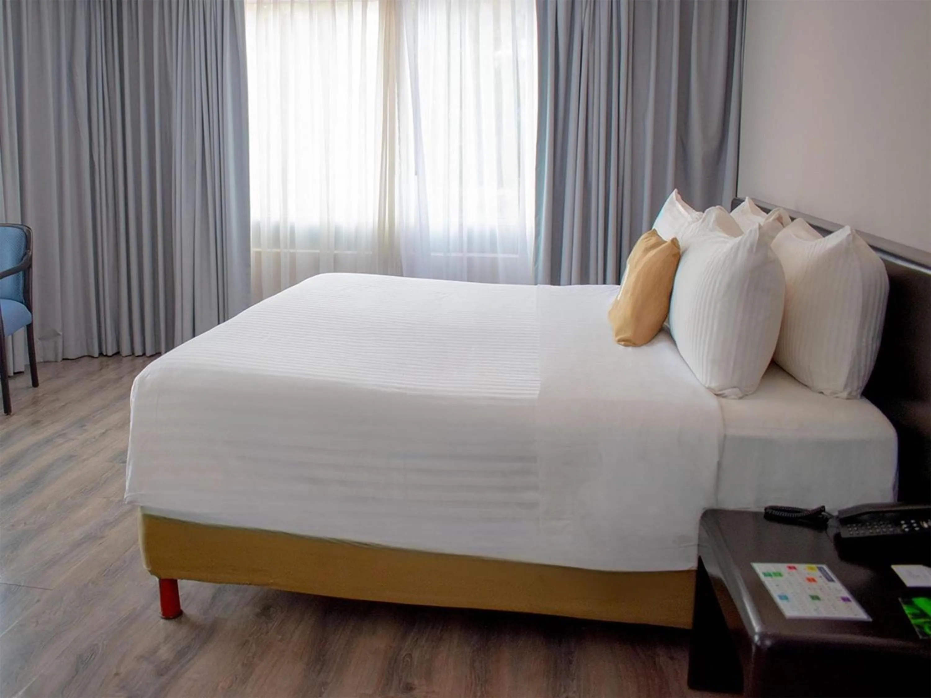 Photo of the whole room, Bed in Grand Cantalagua Hotel Morelia, BW Signature Collection