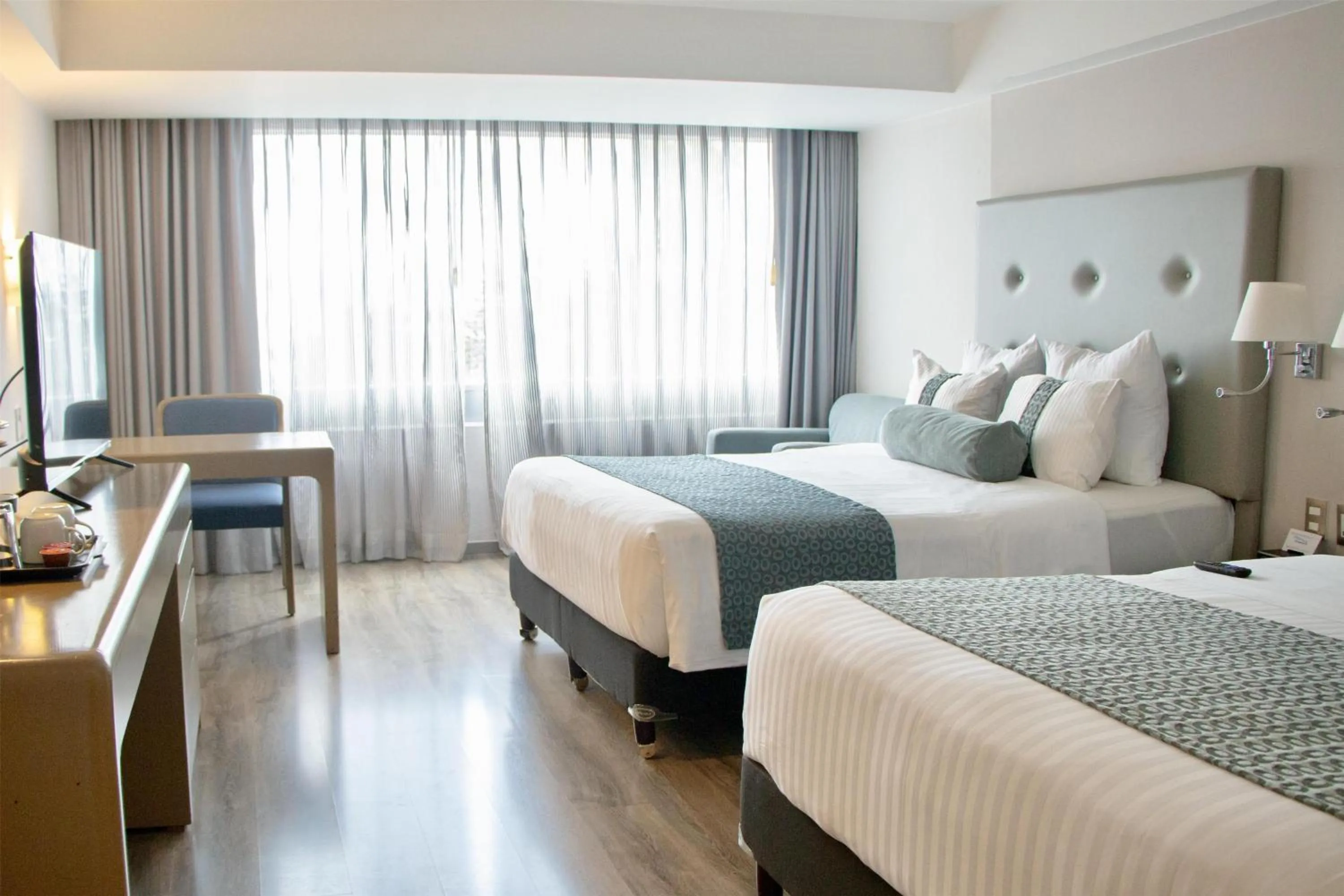 Bedroom, Bed in Grand Cantalagua Hotel Morelia, BW Signature Collection