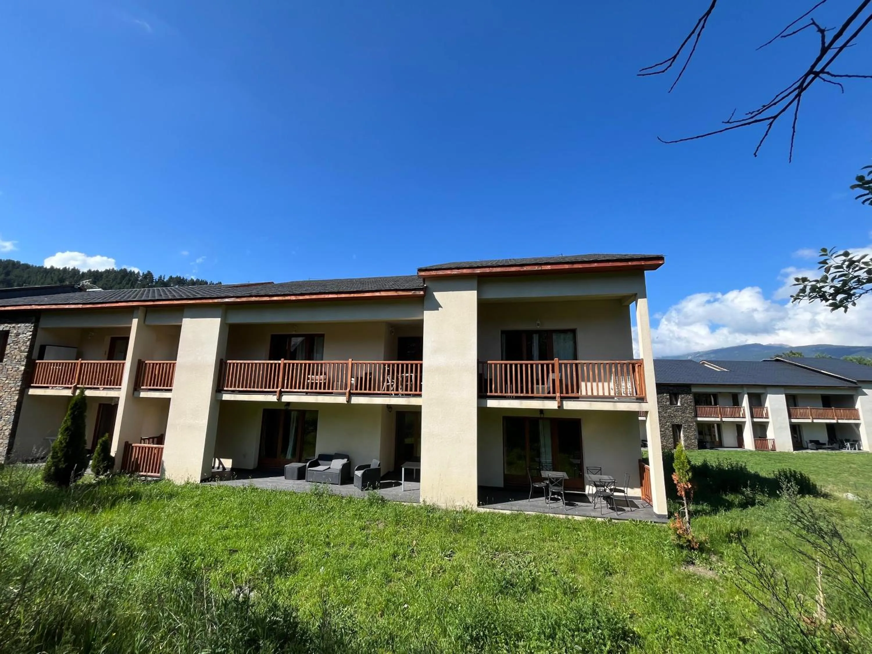 Property building in Résidence Les Esplaneilles