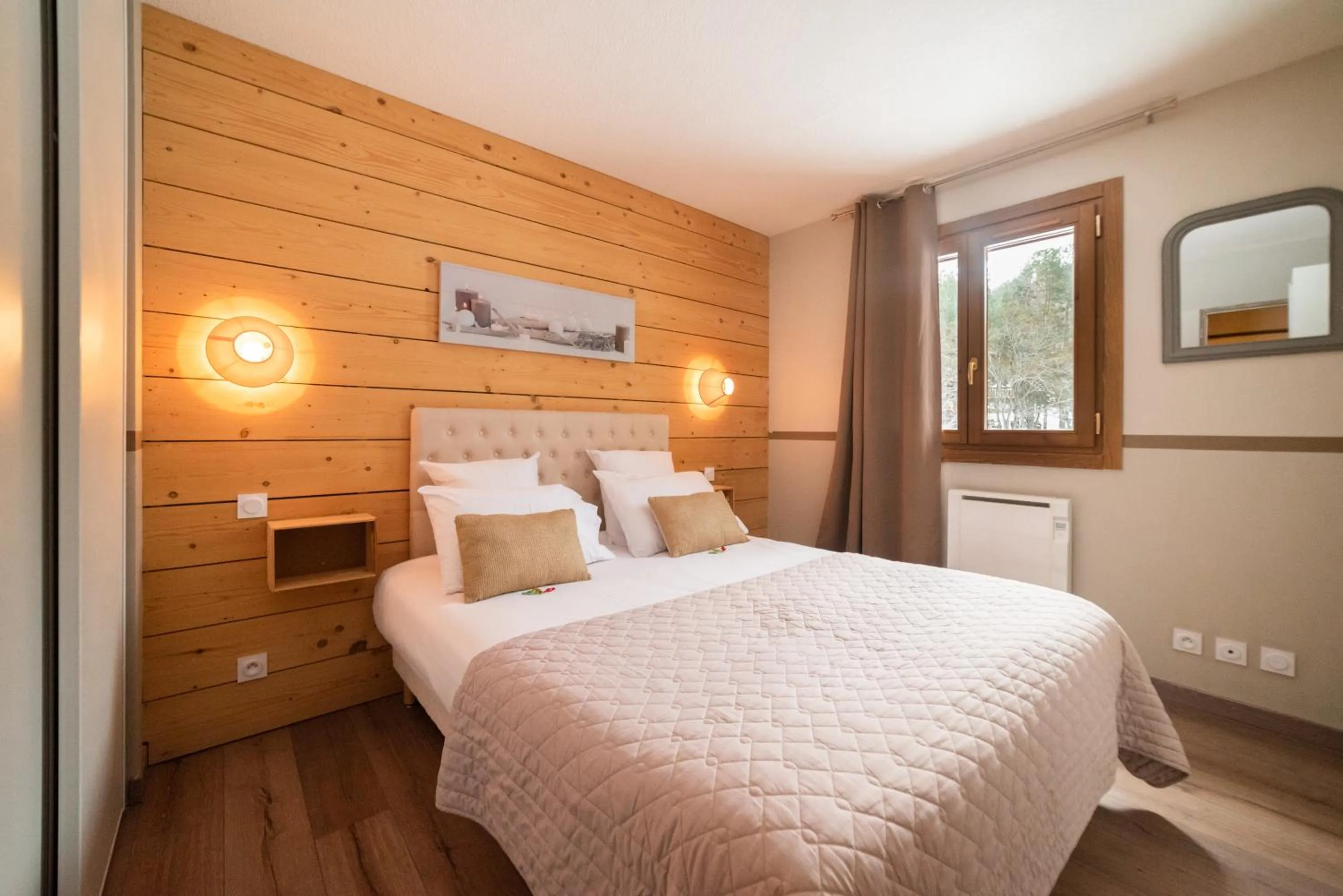 Bedroom in Résidence Les Esplaneilles