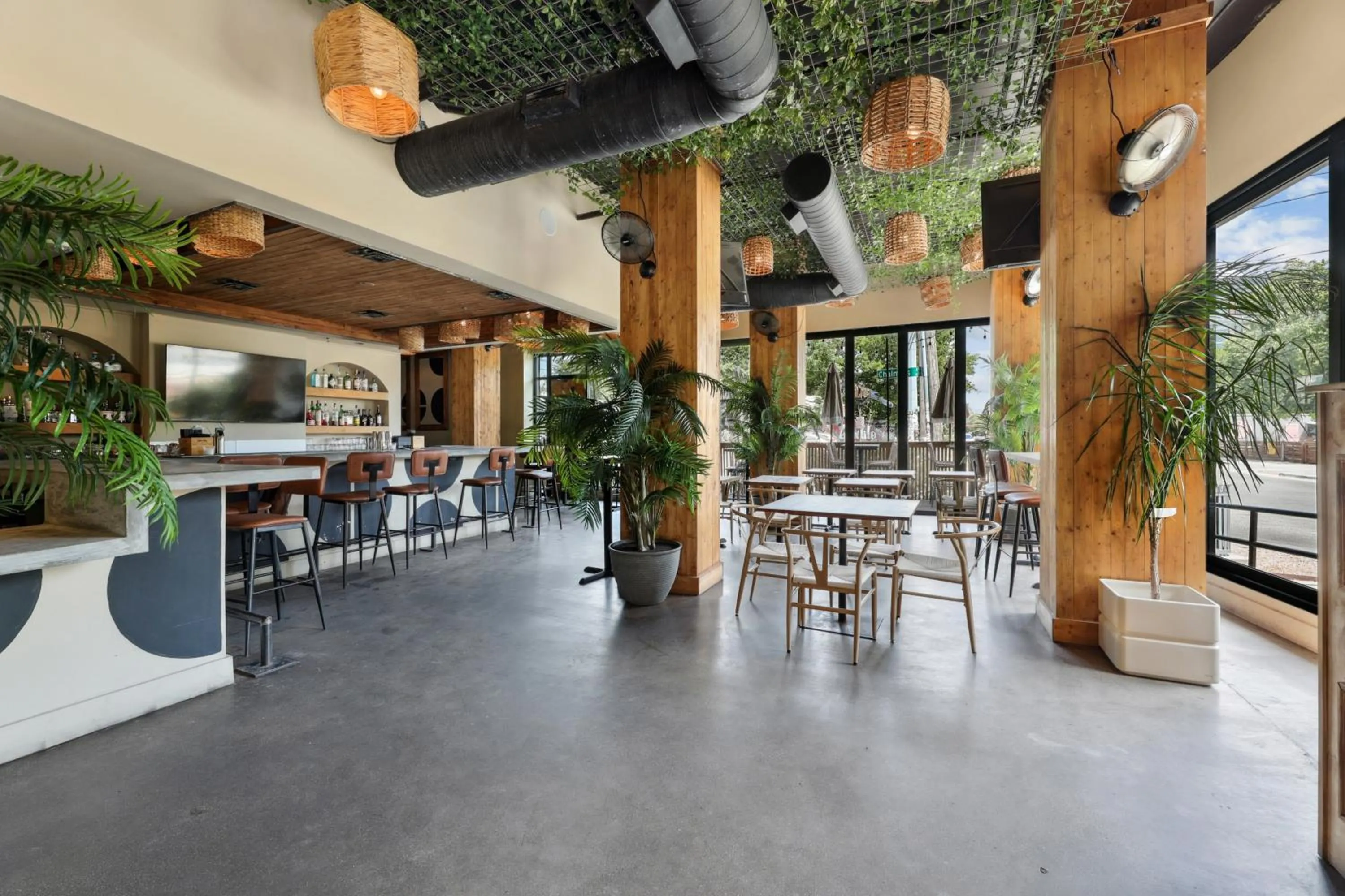 Restaurant/places to eat in Sentral East Austin at 1630 E Sixth