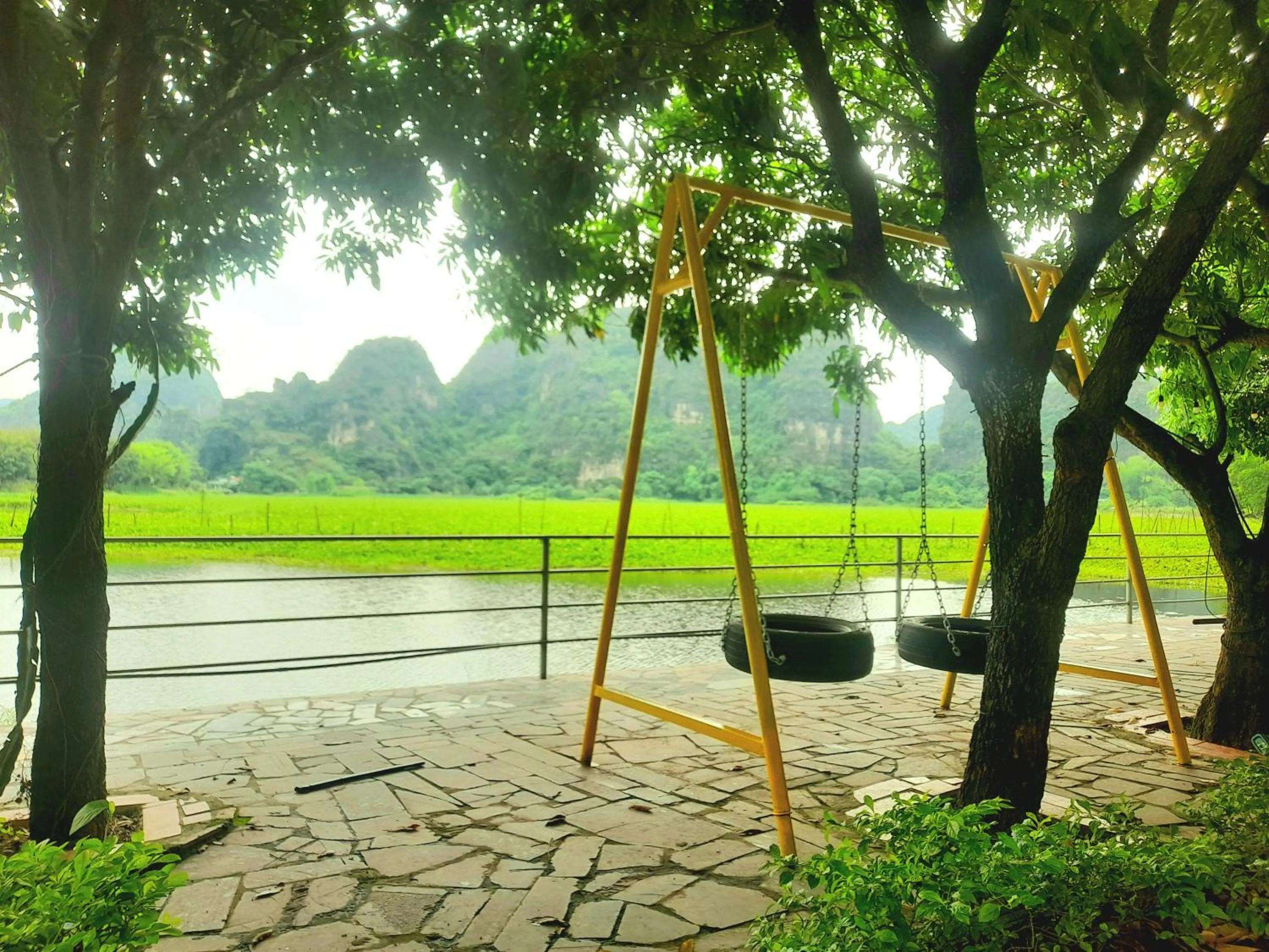 Serena riverside homestay - Tràng An