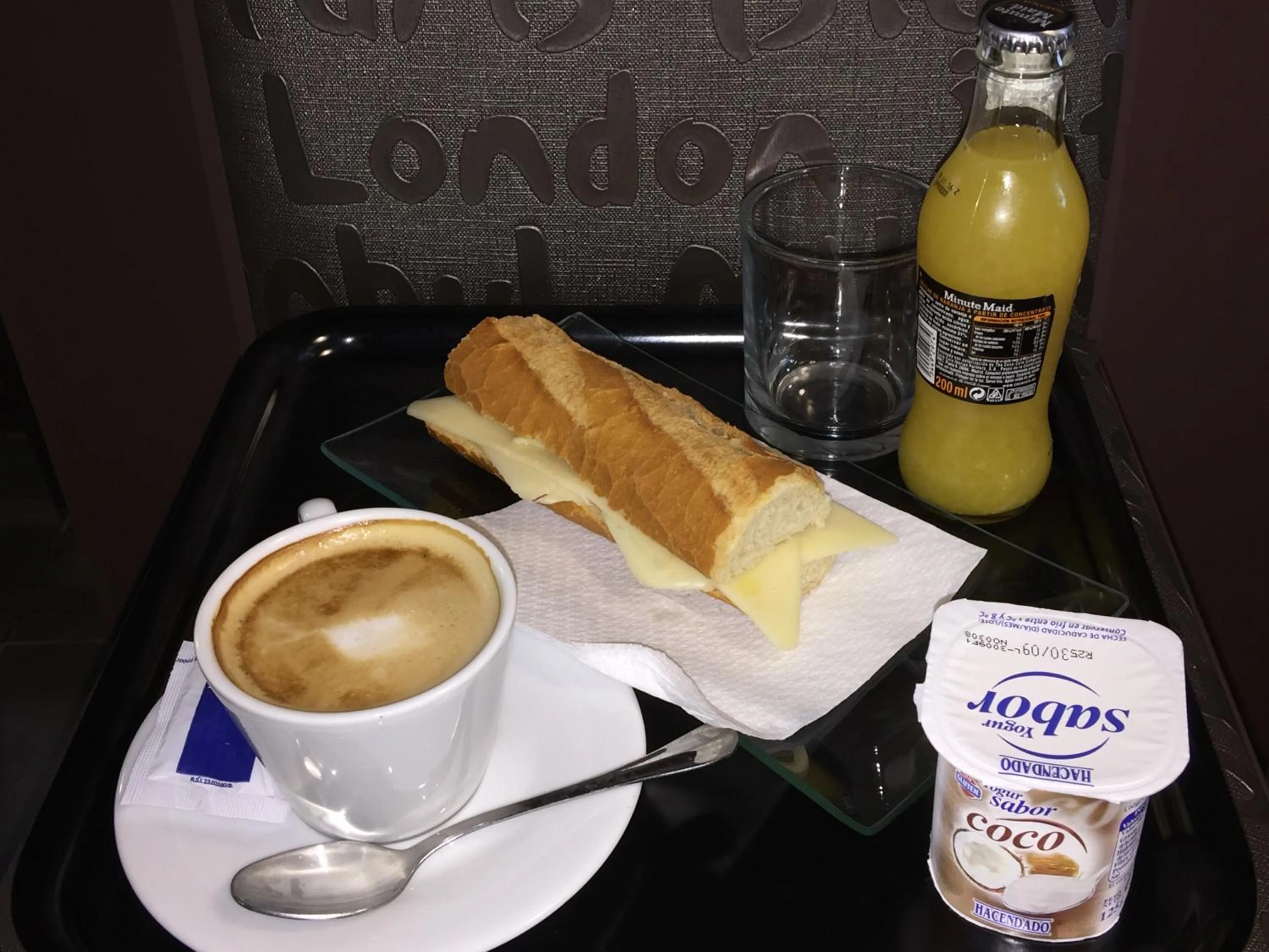Continental breakfast in Hotel BESTPRICE Diagonal