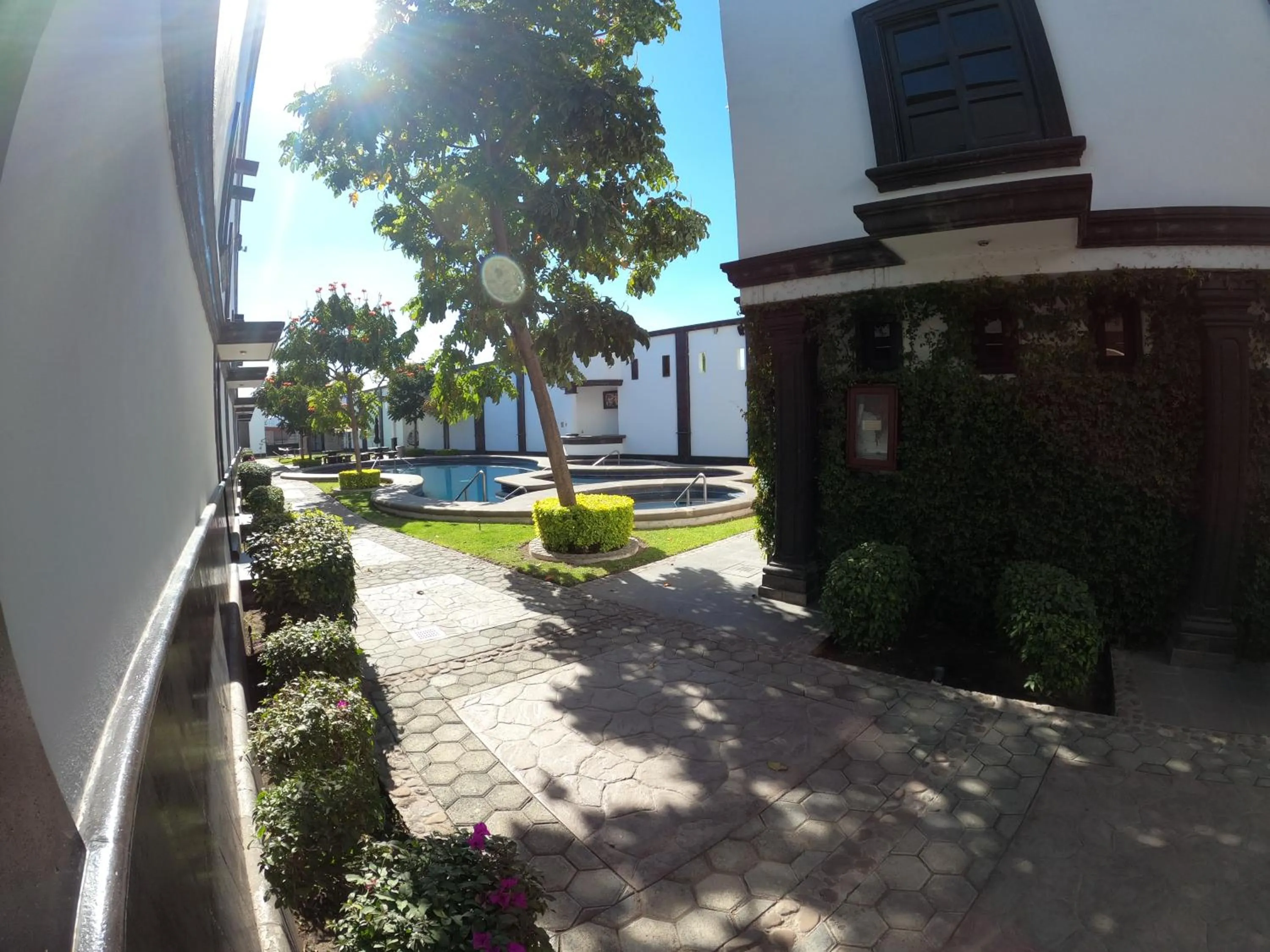 Patio in The Latit Hotel Querétaro
