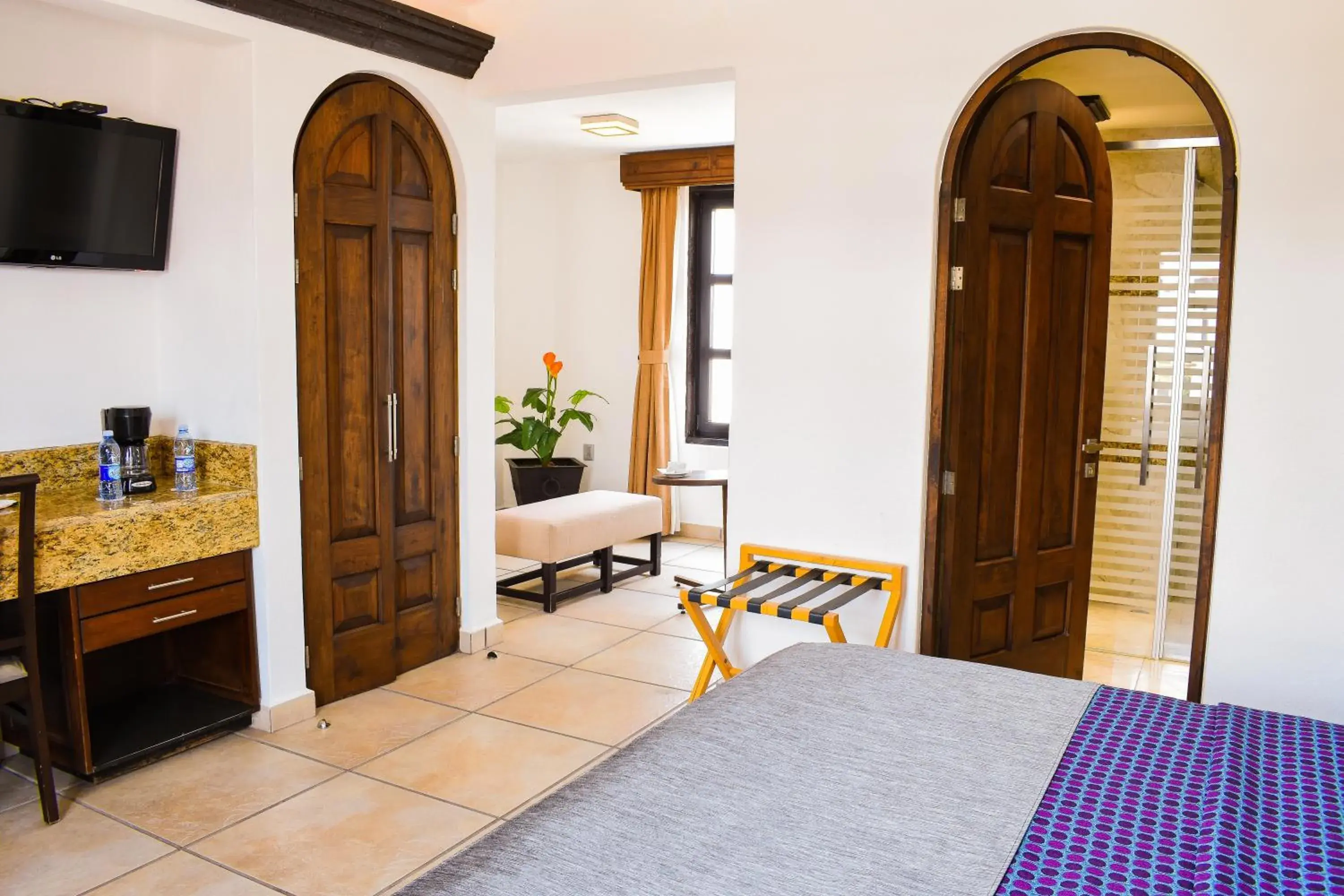 Photo of the whole room, Bed in The Latit Hotel Querétaro Photo of the whole room, Bed in The Latit Hotel Querétaro