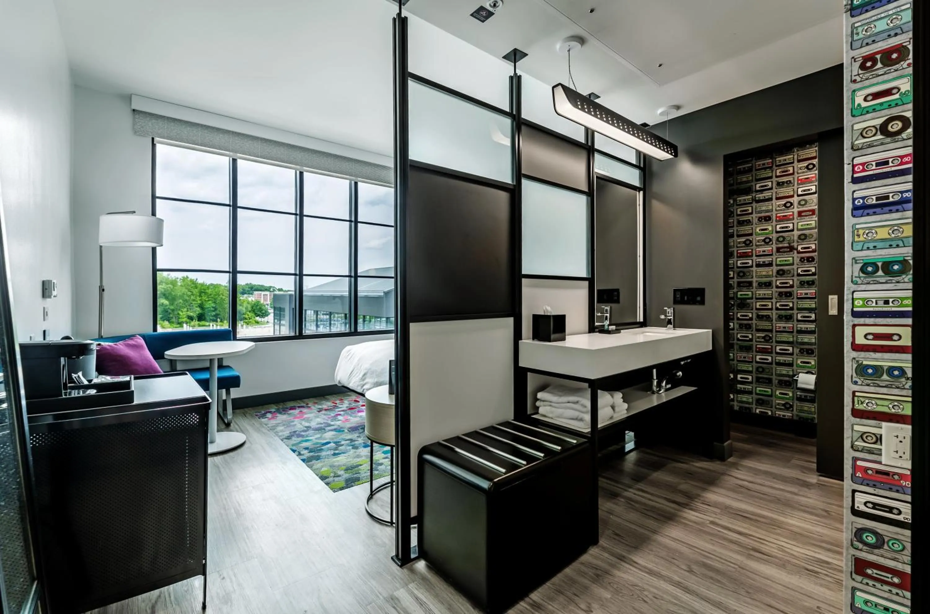 Bathroom in Aloft Columbus Easton