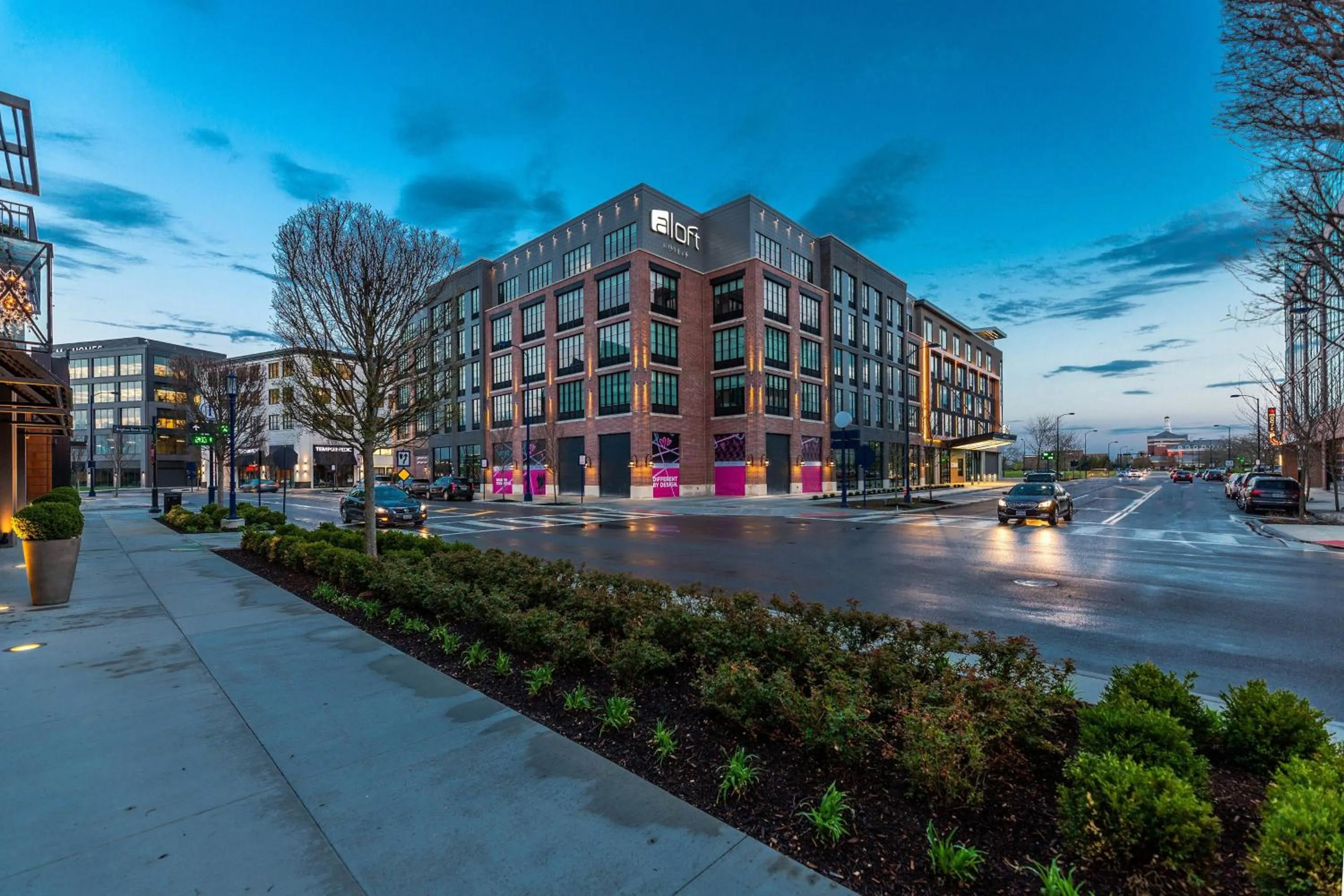 Property building in Aloft Columbus Easton