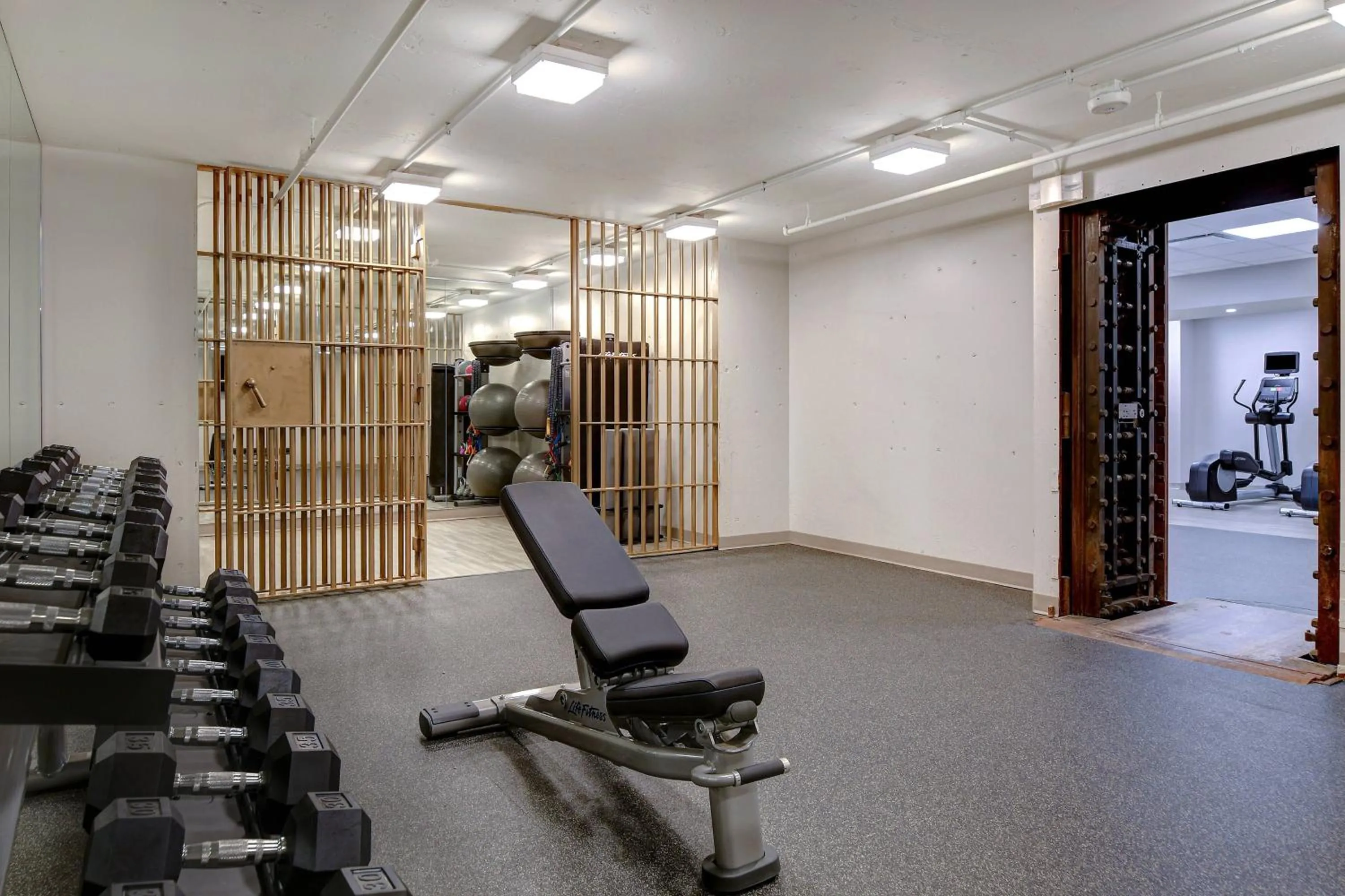Fitness centre/facilities in Courtyard by Marriott Cincinnati Downtown