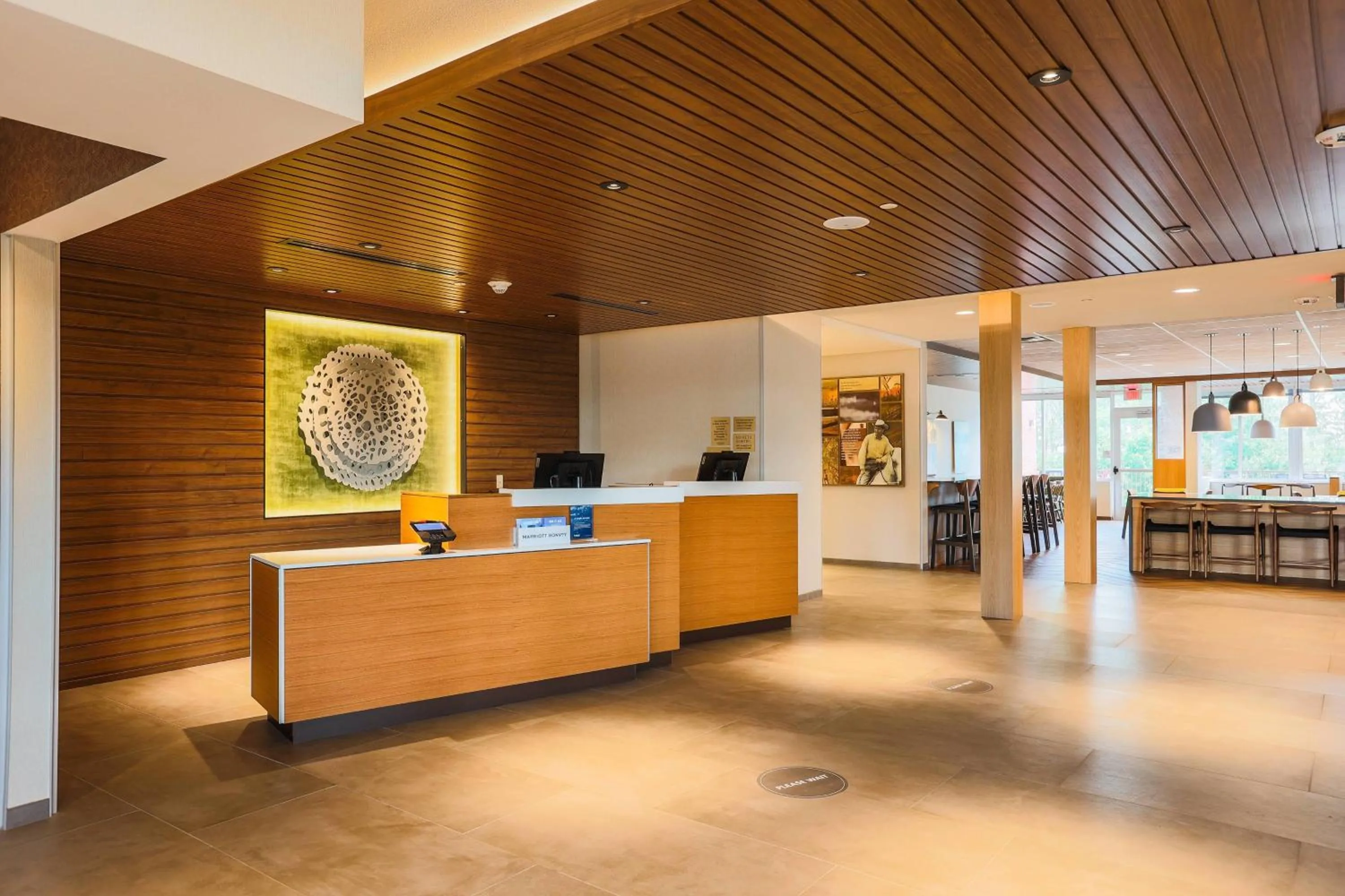 Lobby or reception in Fairfield Inn & Suites Marquette
