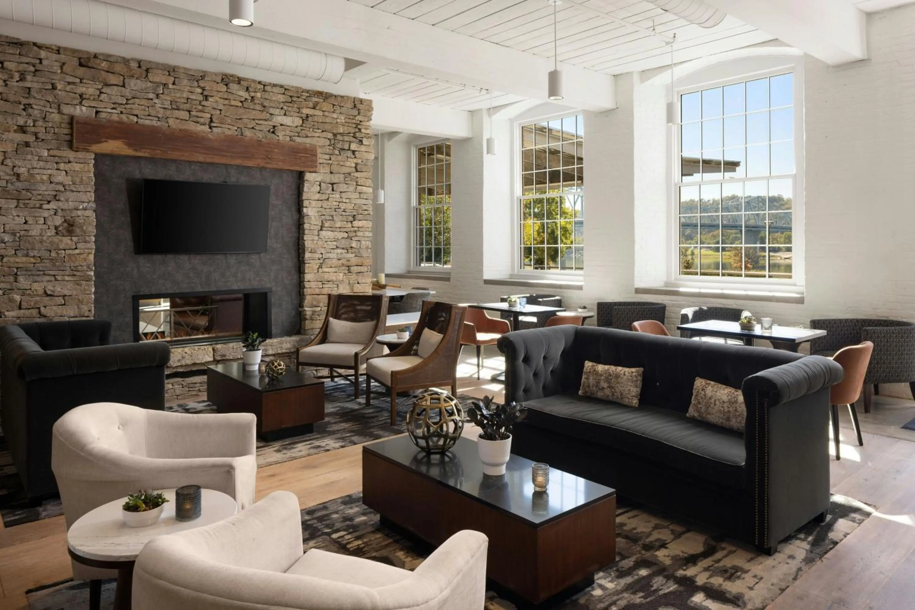 Restaurant/places to eat in Fairfield Inn & Suites Madison Historic Eagle Cotton Mill