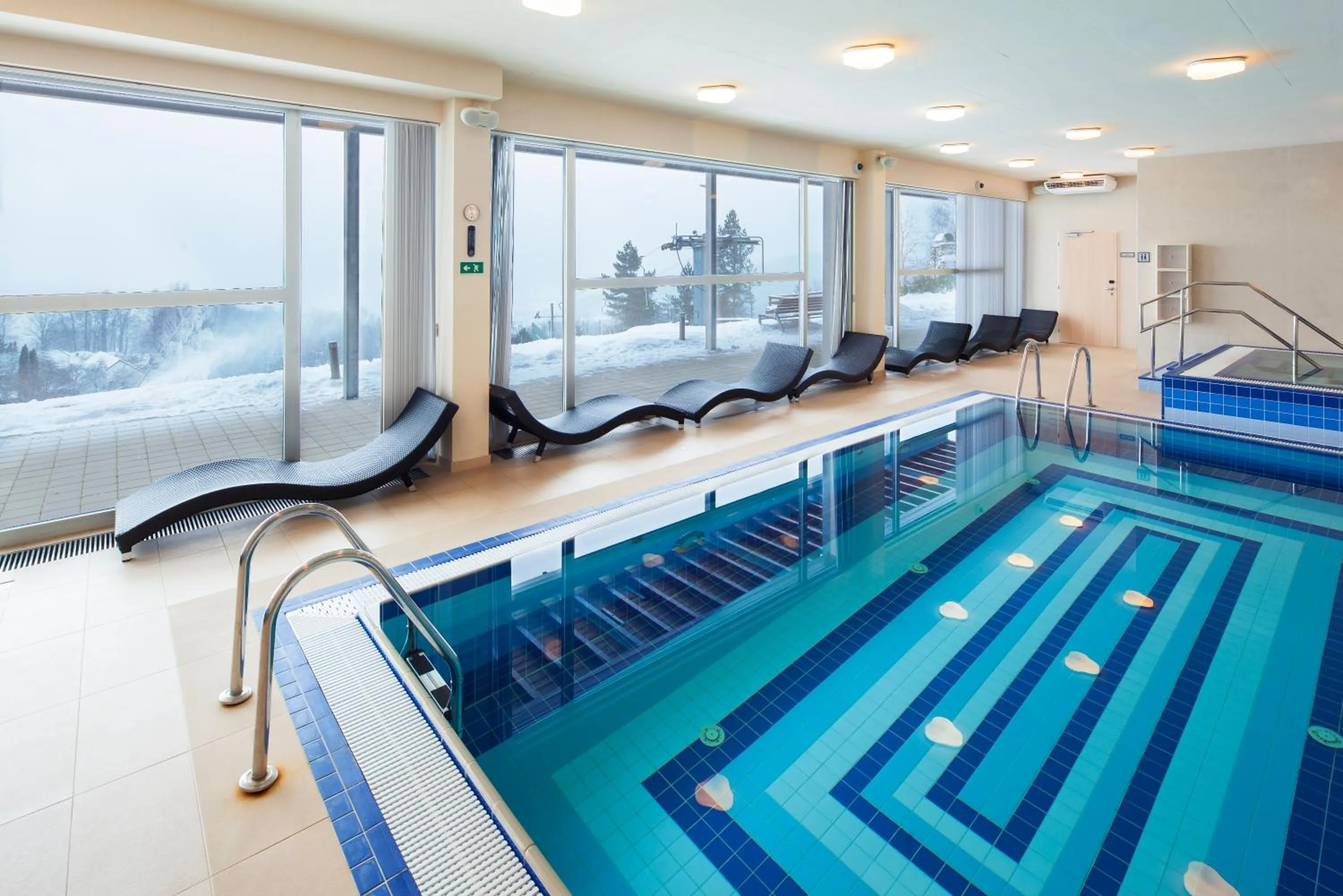 Hot Tub in Hotel Monínec