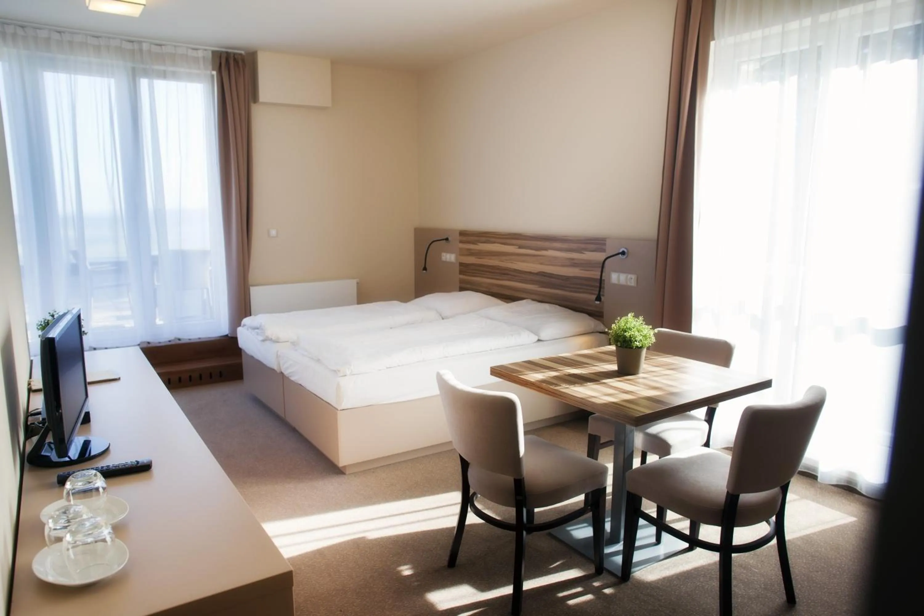 Photo of the whole room, Bed in Hotel Monínec