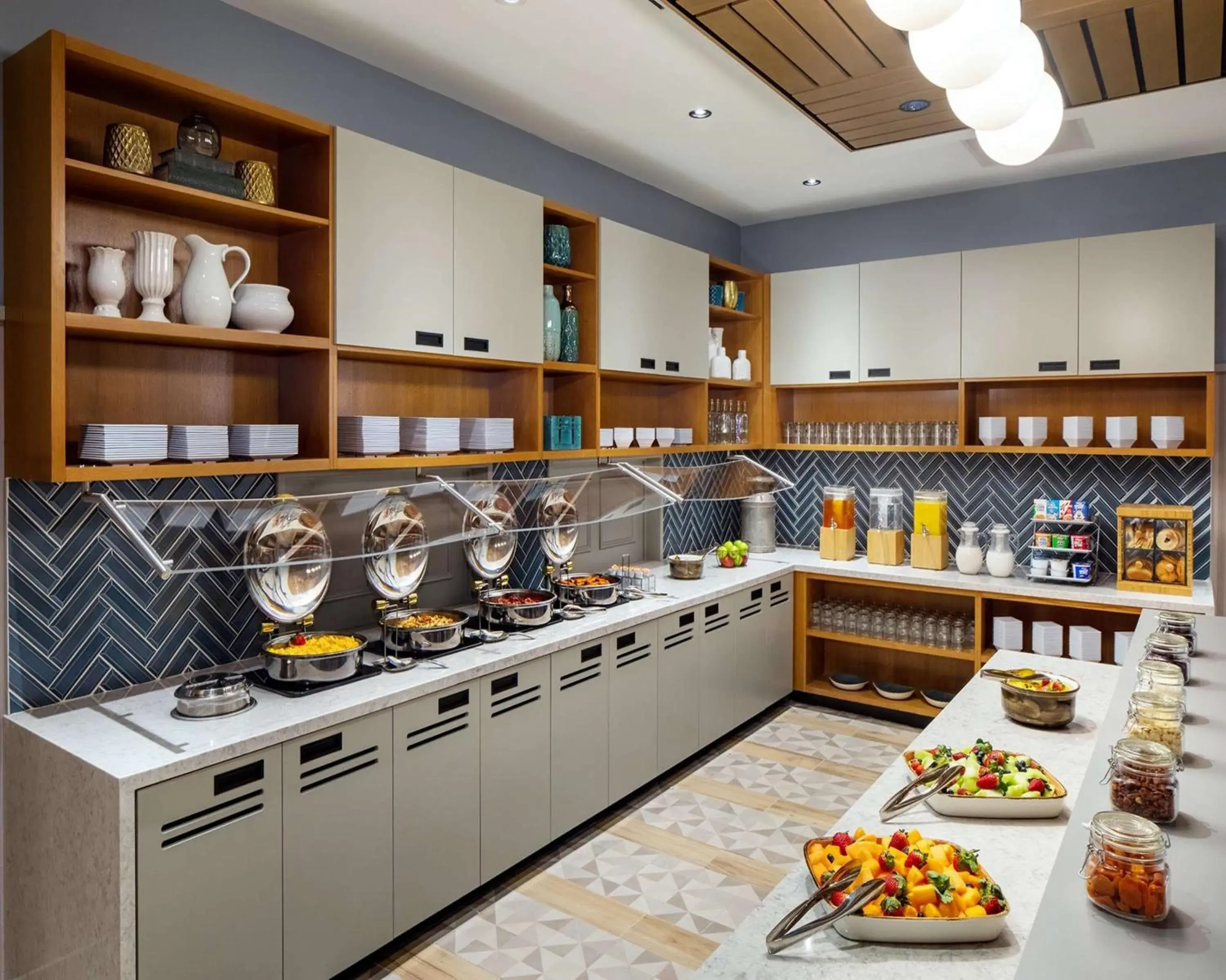 Breakfast in Hyatt Place Harrisonburg Breakfast in Hyatt Place Harrisonburg