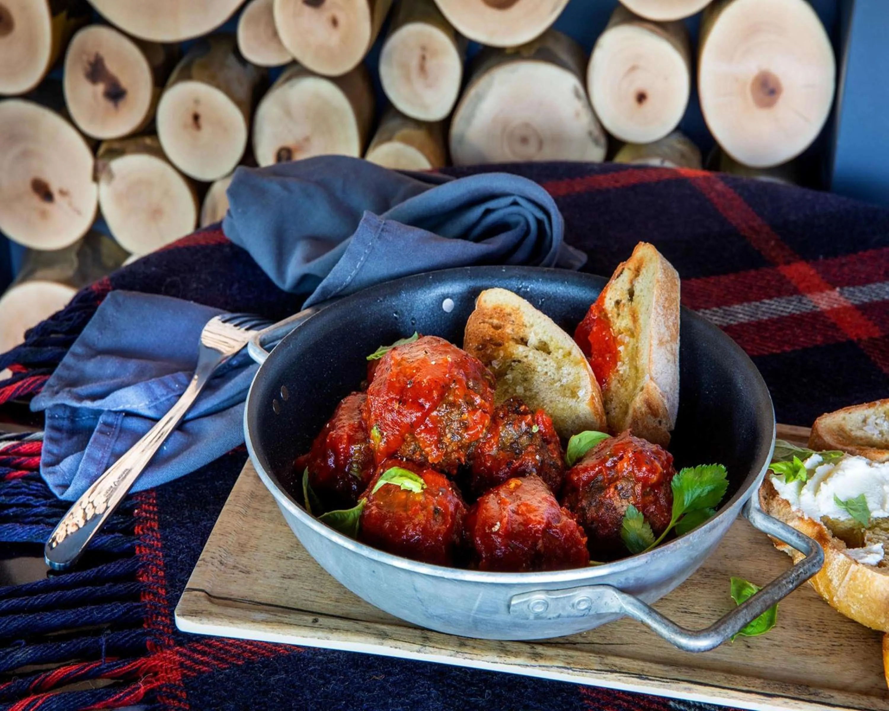 Restaurant/places to eat in Hyatt Place Harrisonburg