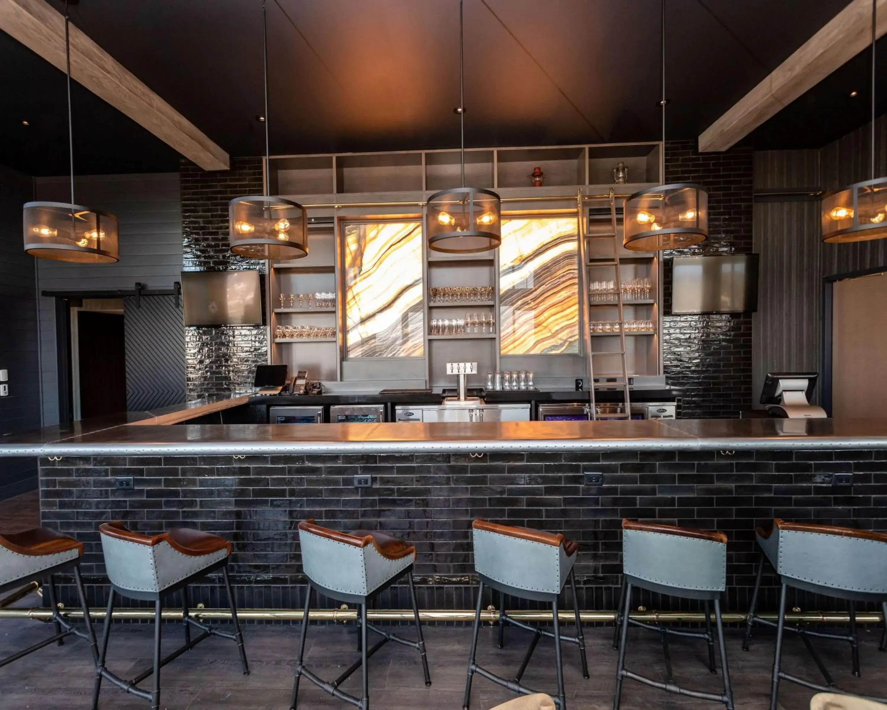 Lounge or bar in Hyatt Place Harrisonburg Lounge or bar in Hyatt Place Harrisonburg