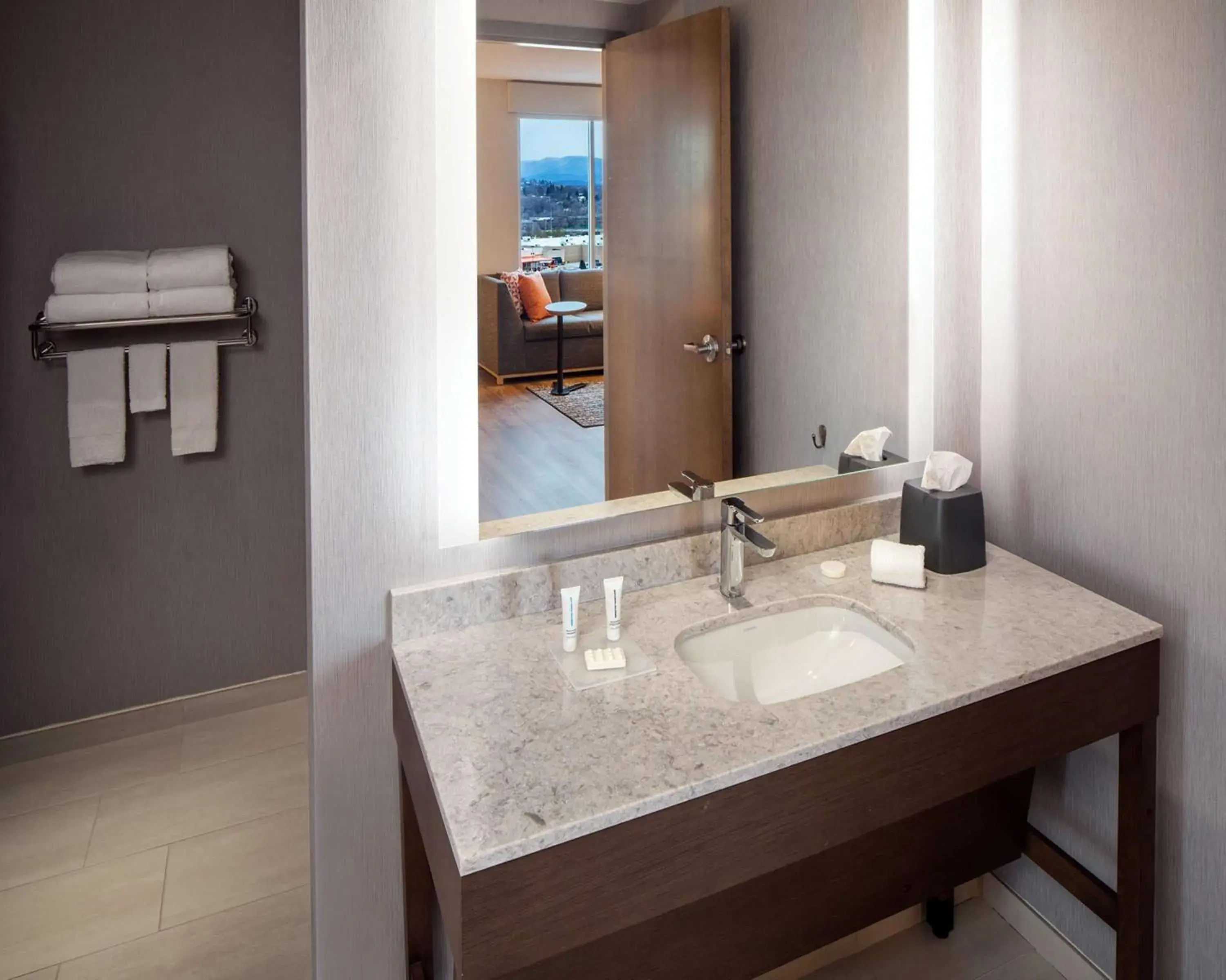 Bathroom in Hyatt Place Harrisonburg Bathroom in Hyatt Place Harrisonburg