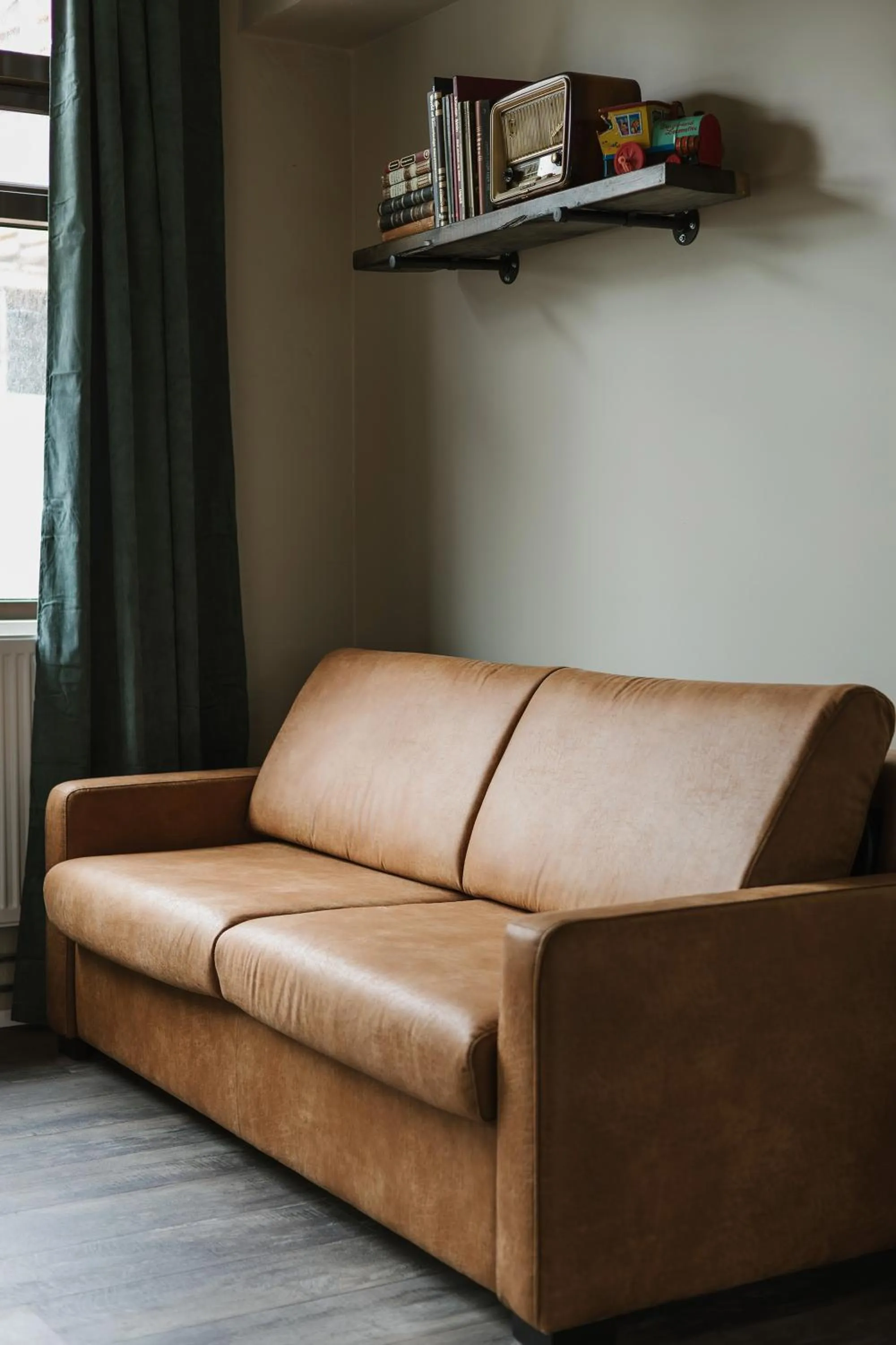 Seating area in KEX Hostel and Hotel