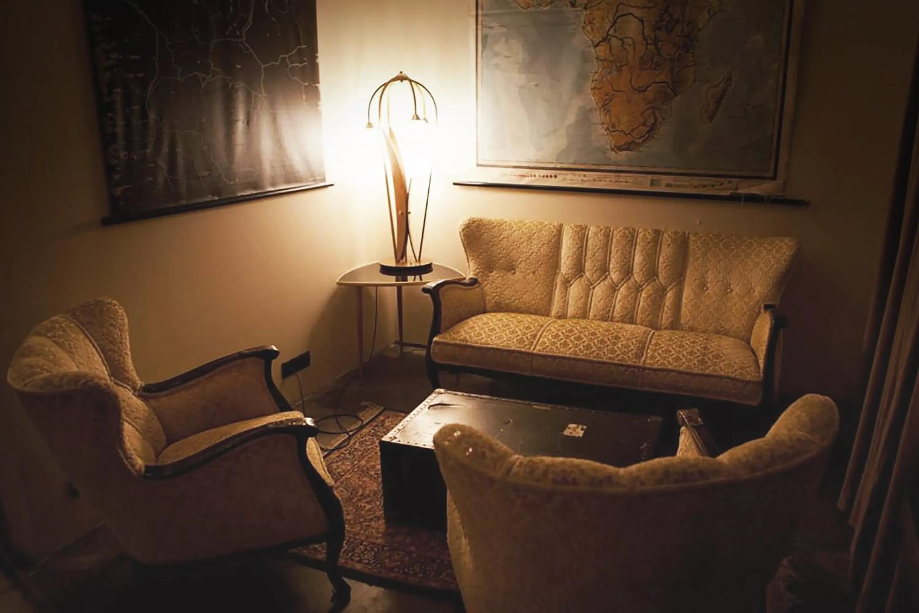 Seating area in KEX Hostel and Hotel