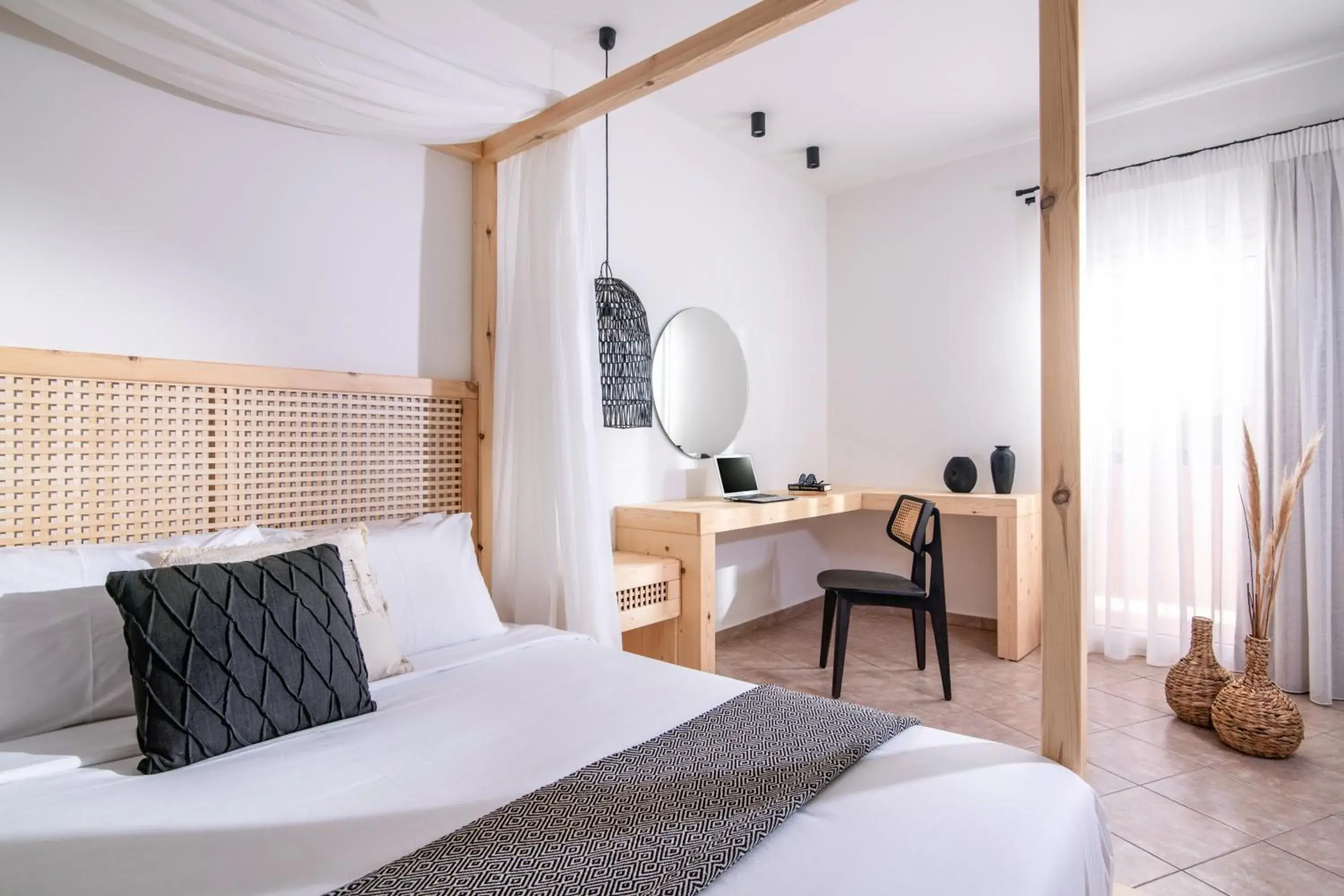 Two-Bedroom Suite in Elèa Concept Hotel & Suites Two-Bedroom Suite in Elèa Concept Hotel & Suites