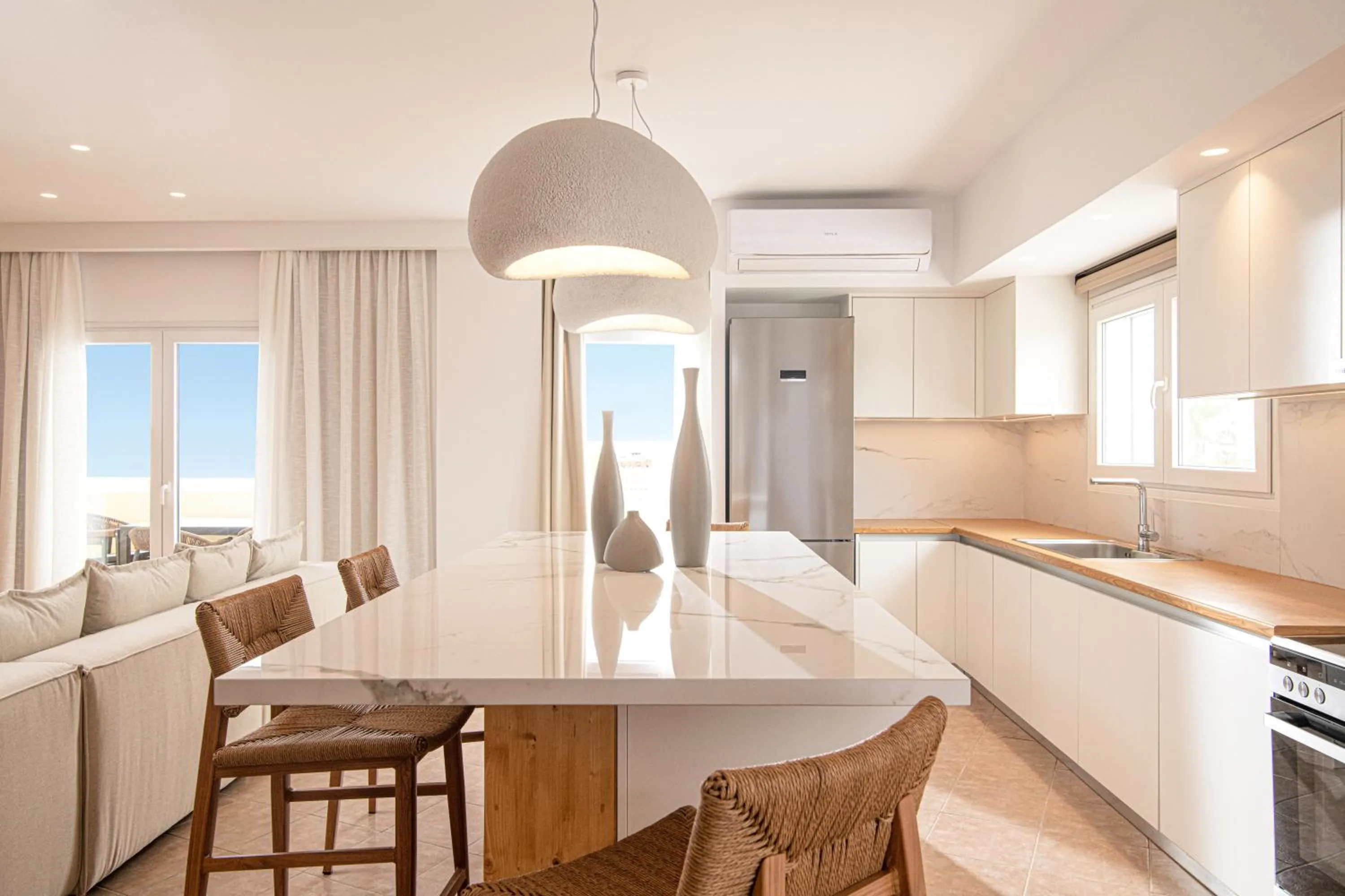 Kitchen or kitchenette in Elèa Concept Hotel & Suites