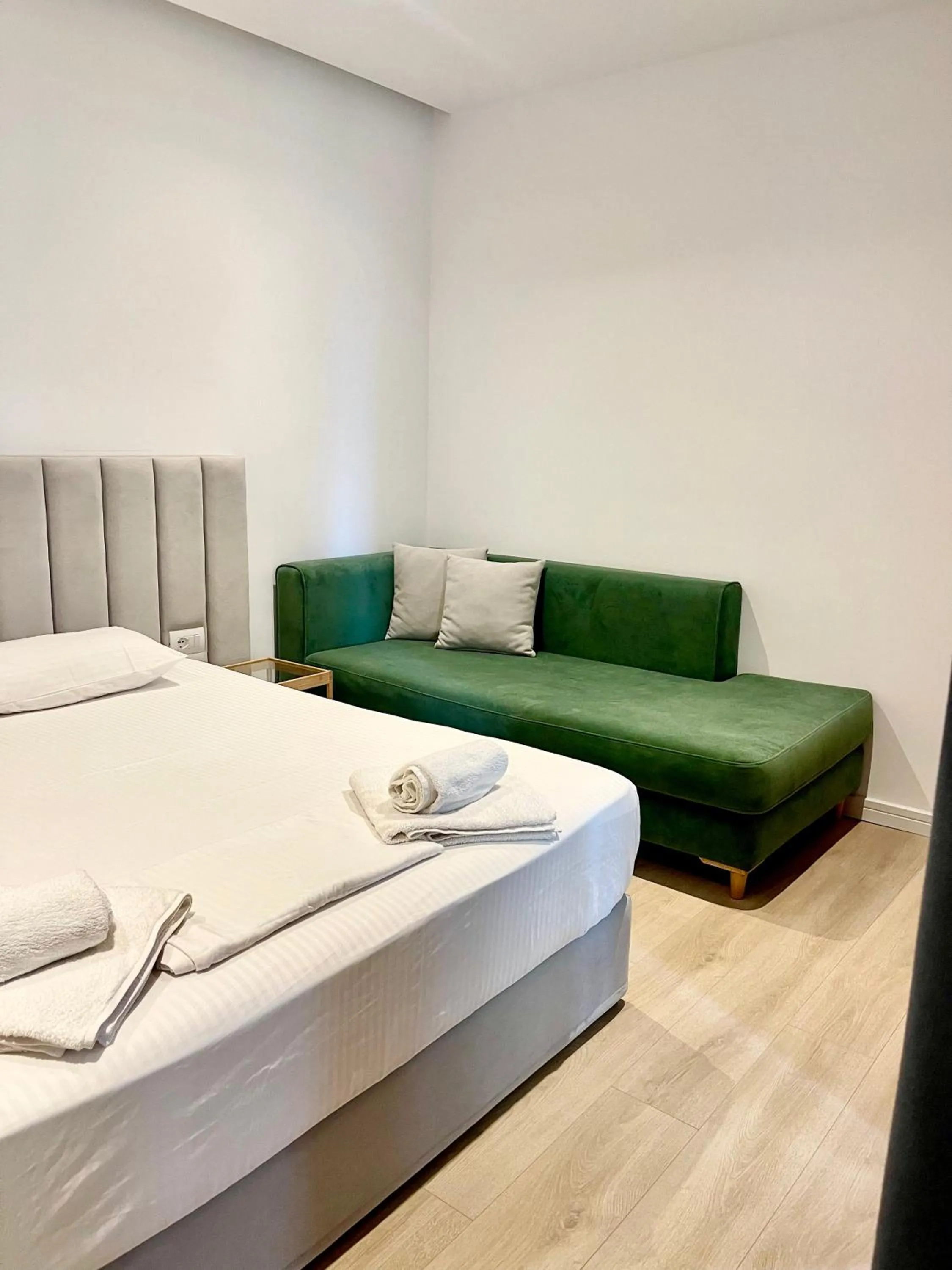 Bed in Hotel Aulona
