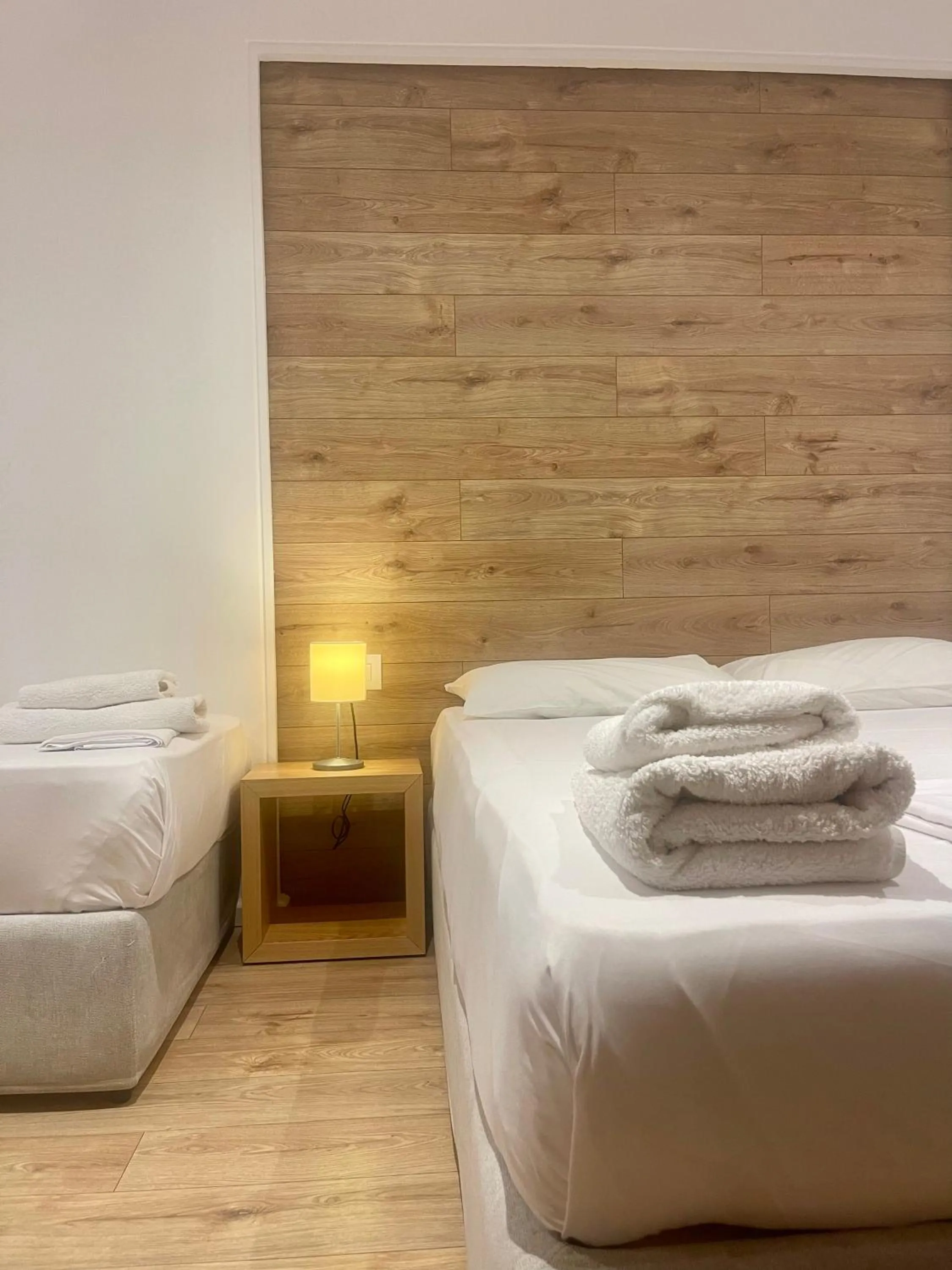 Bed in Hotel Aulona