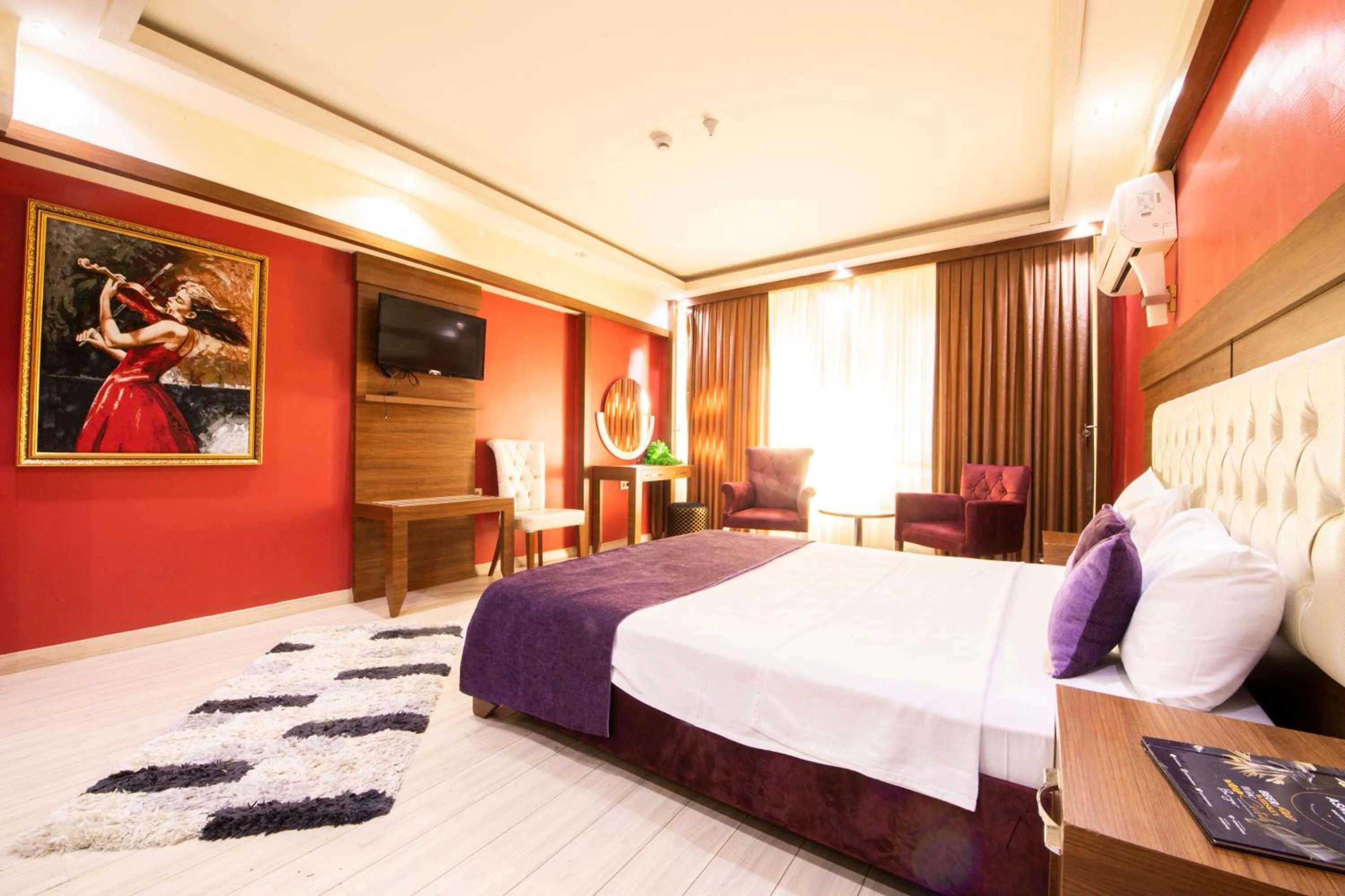 Bed in Pera Resort Hotel