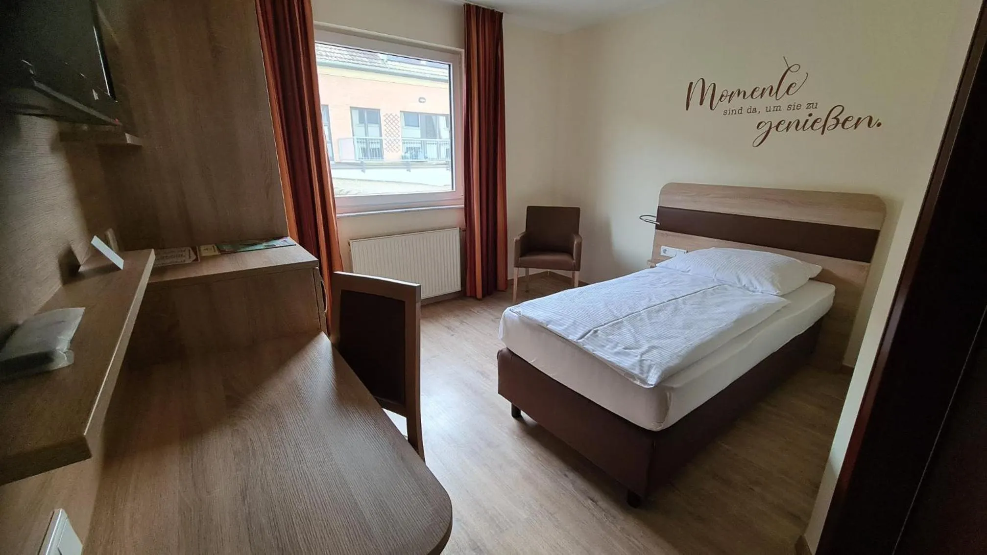 Bed in KomfortHotel Grossbeeren - Stadt-Gut-Hotel