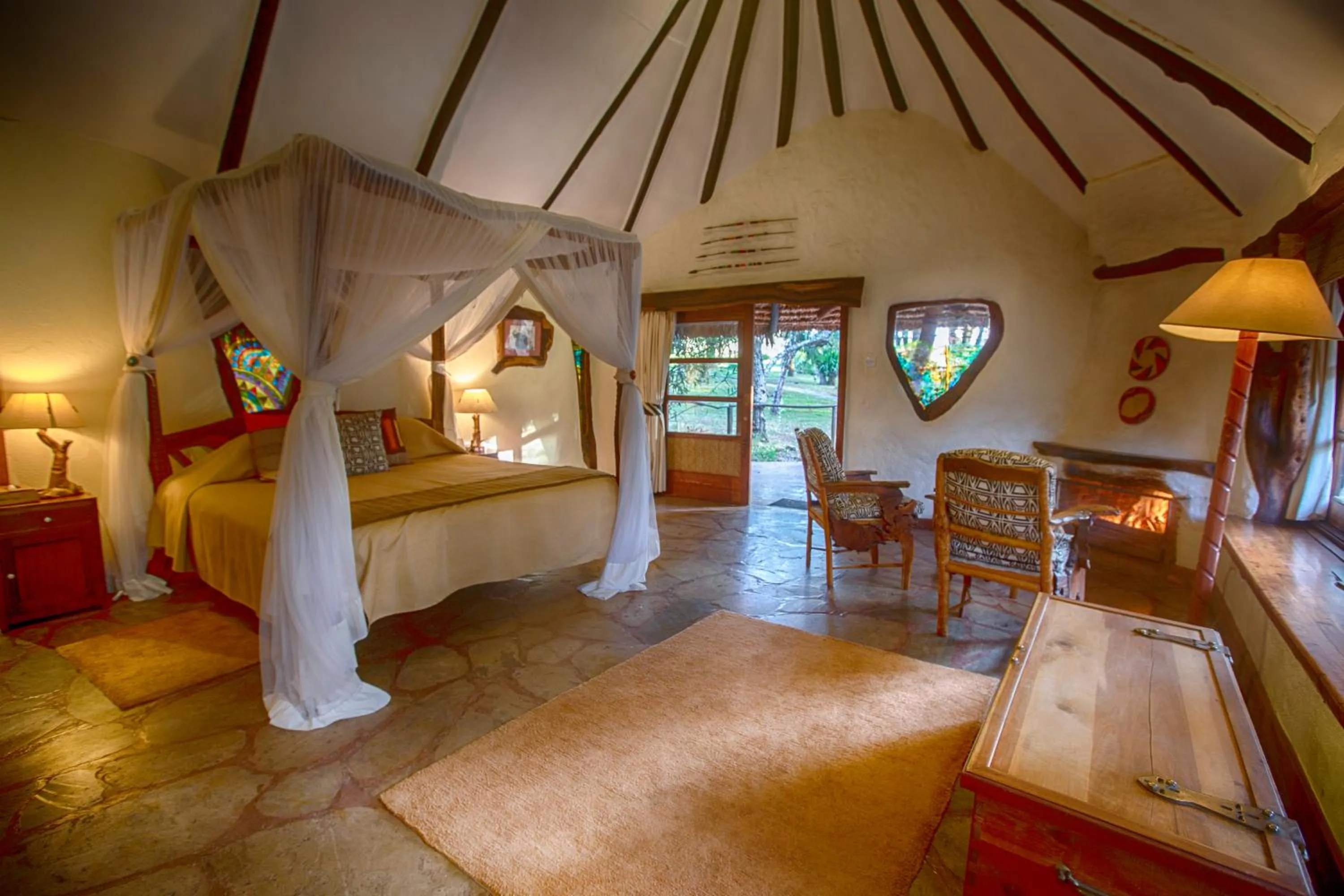 Photo of the whole room, Bed in Chui Lodge