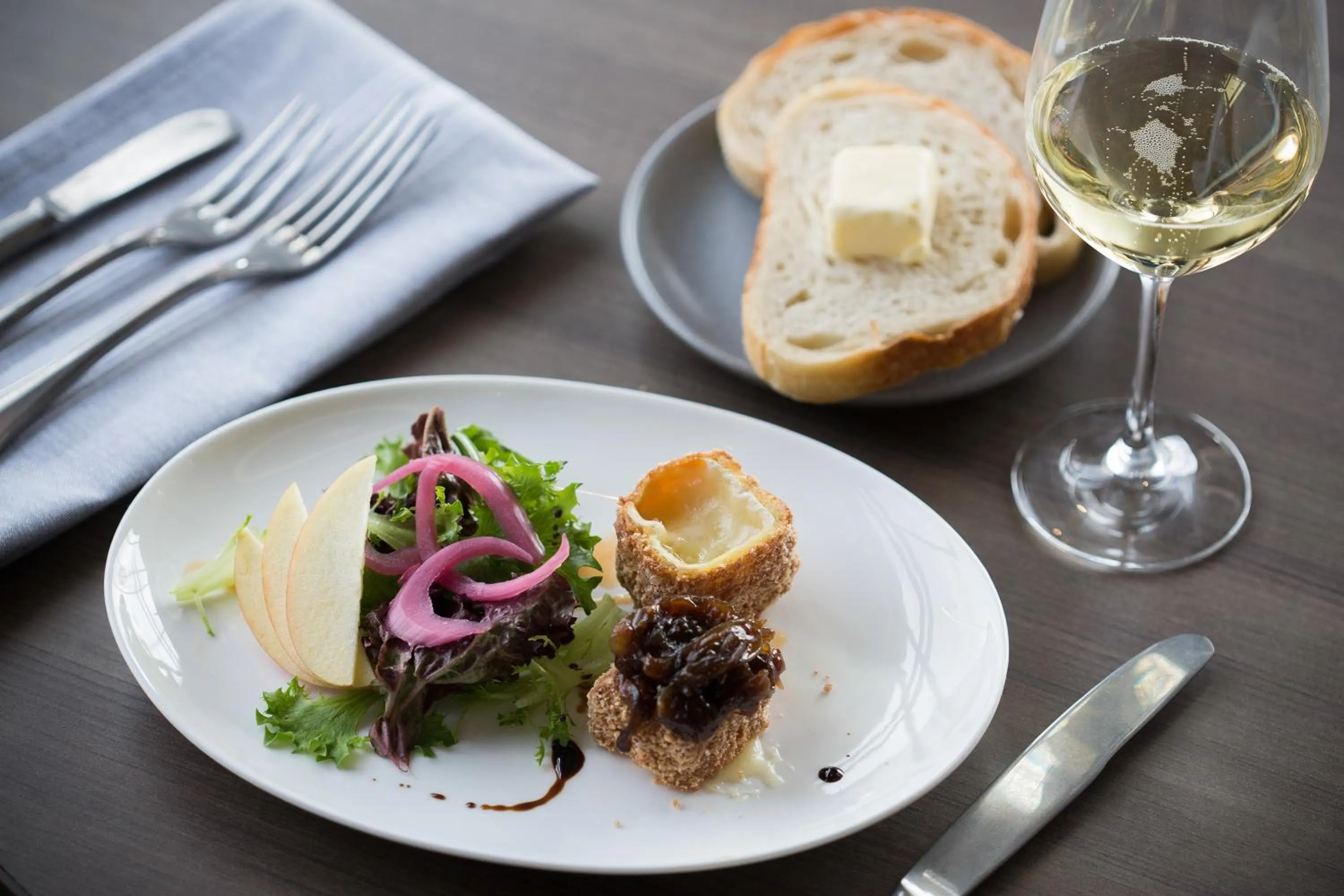 Food and drinks in Origin Westminster a Wyndham Hotel