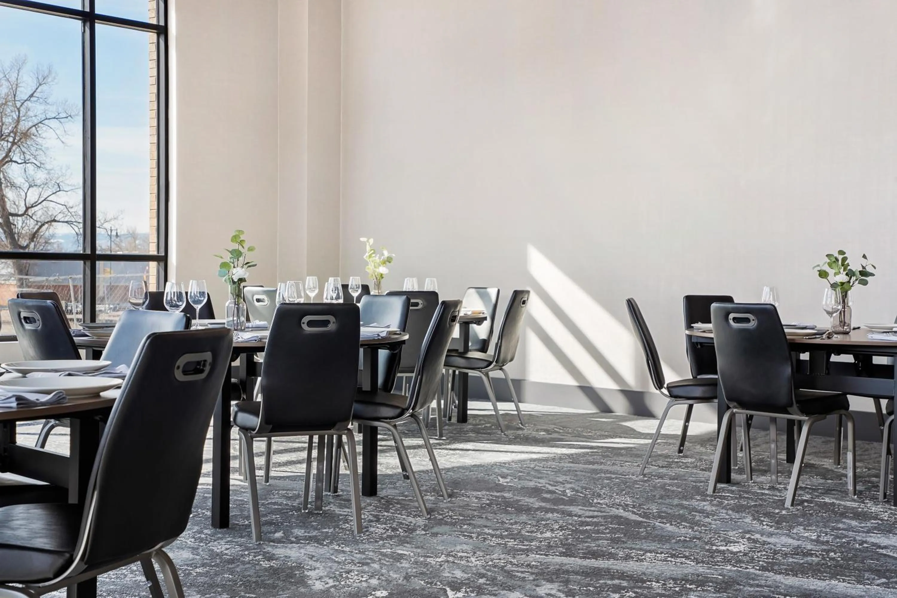 Banquet/Function facilities in Origin Westminster a Wyndham Hotel