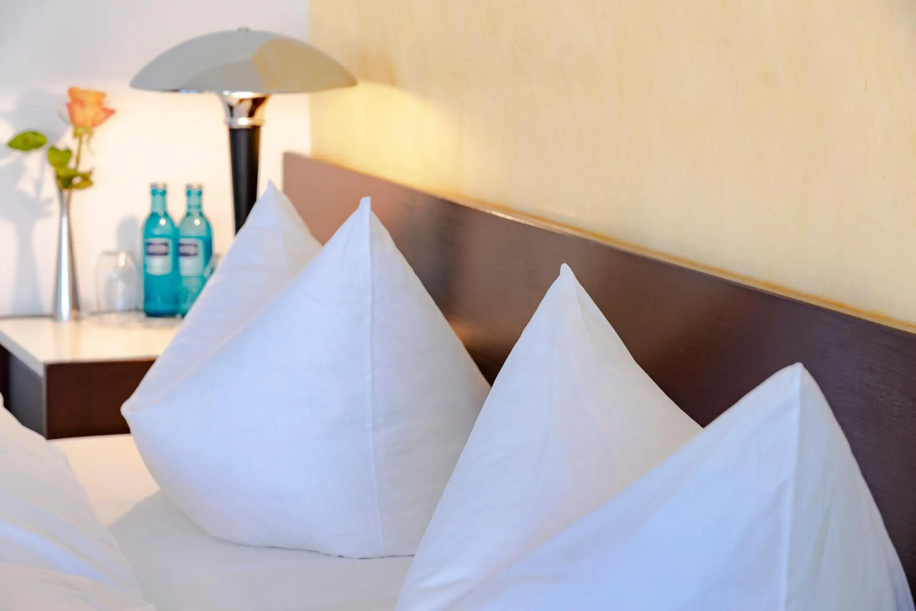 Bedroom, Bed in Hotel Roth am Strande Bedroom, Bed in Hotel Roth am Strande