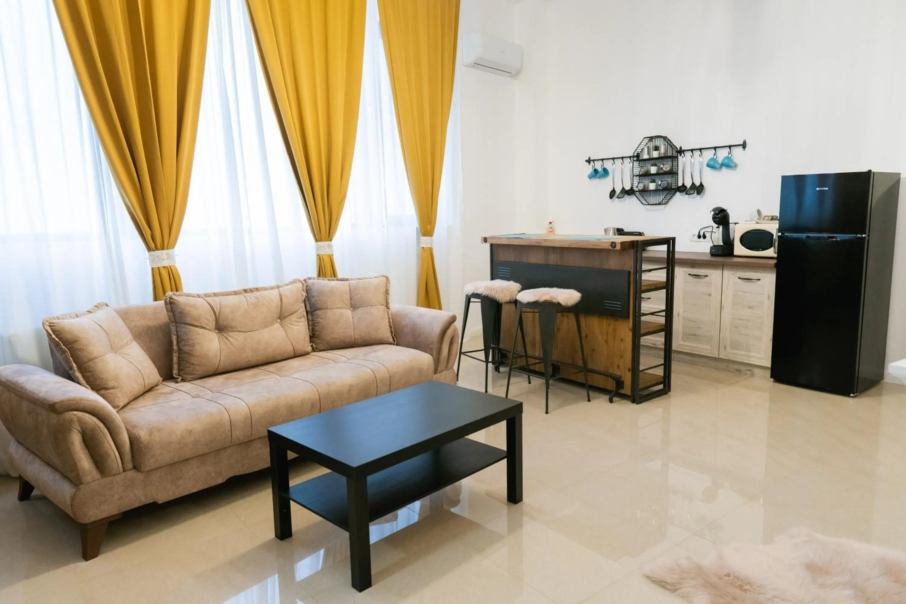 Area and facilities in Chic Studio