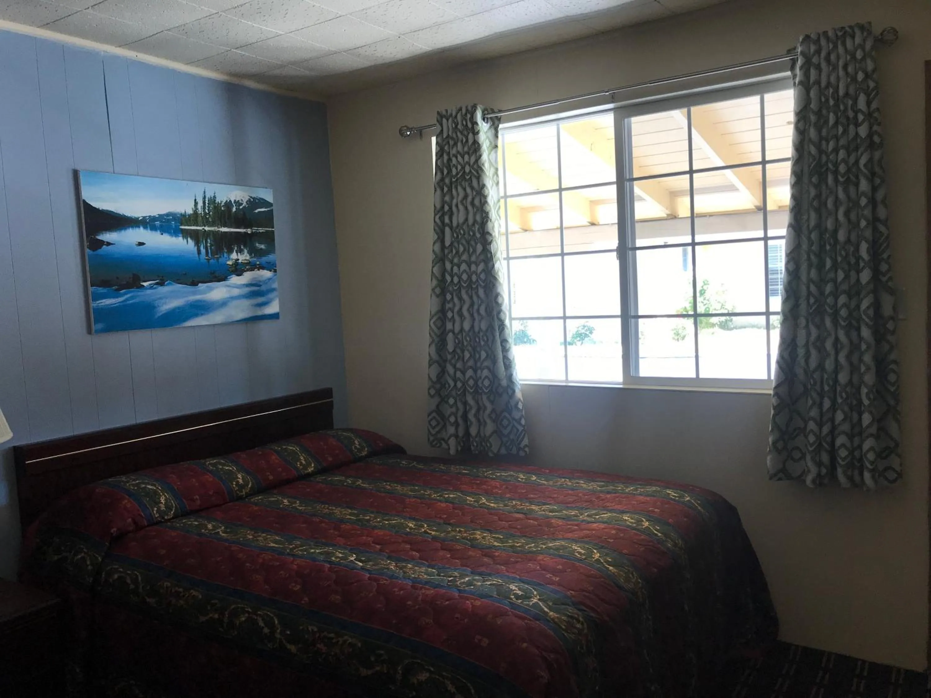 Edgewood Motel