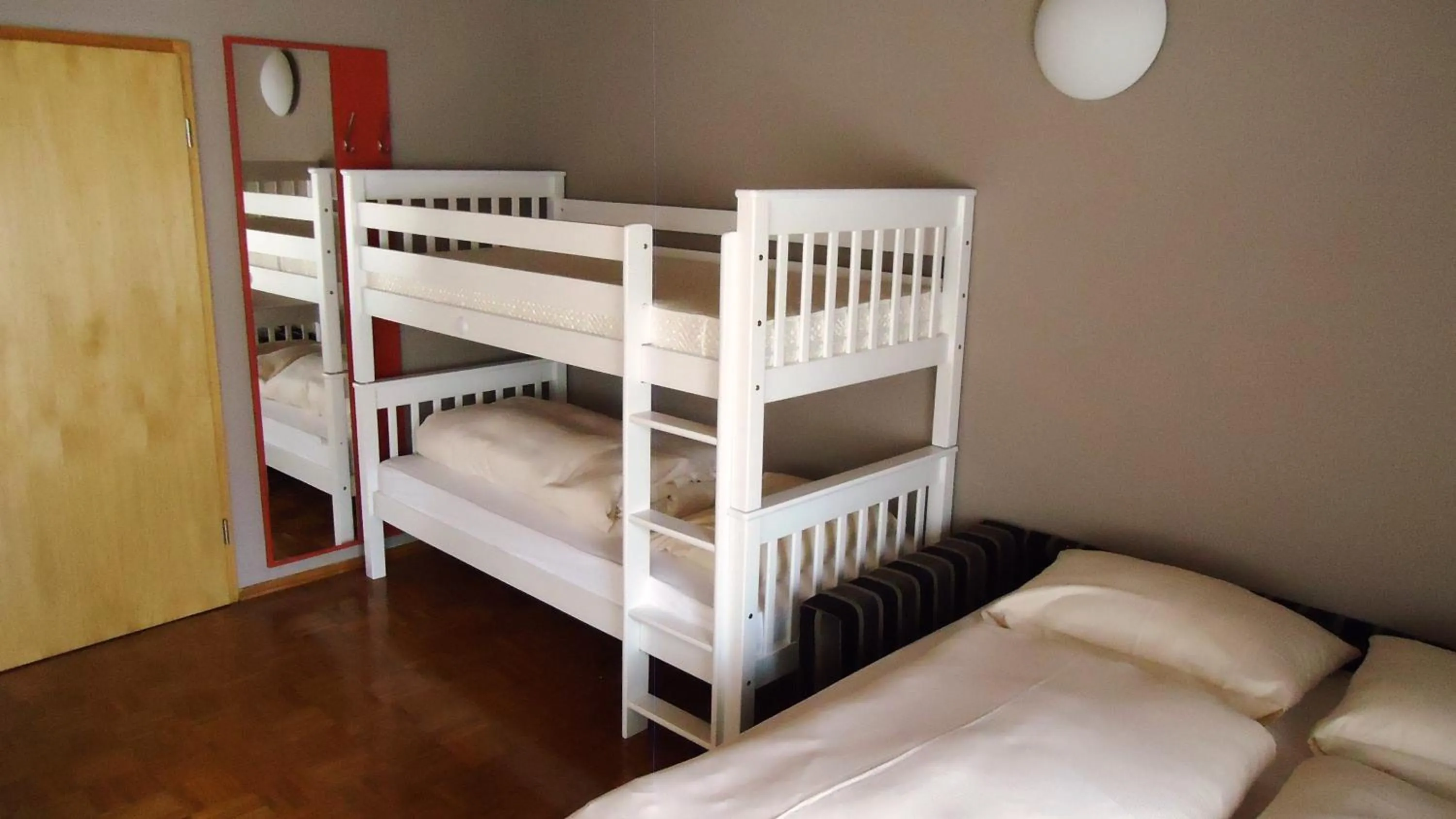 Bedroom, Bed in Hotel Krone