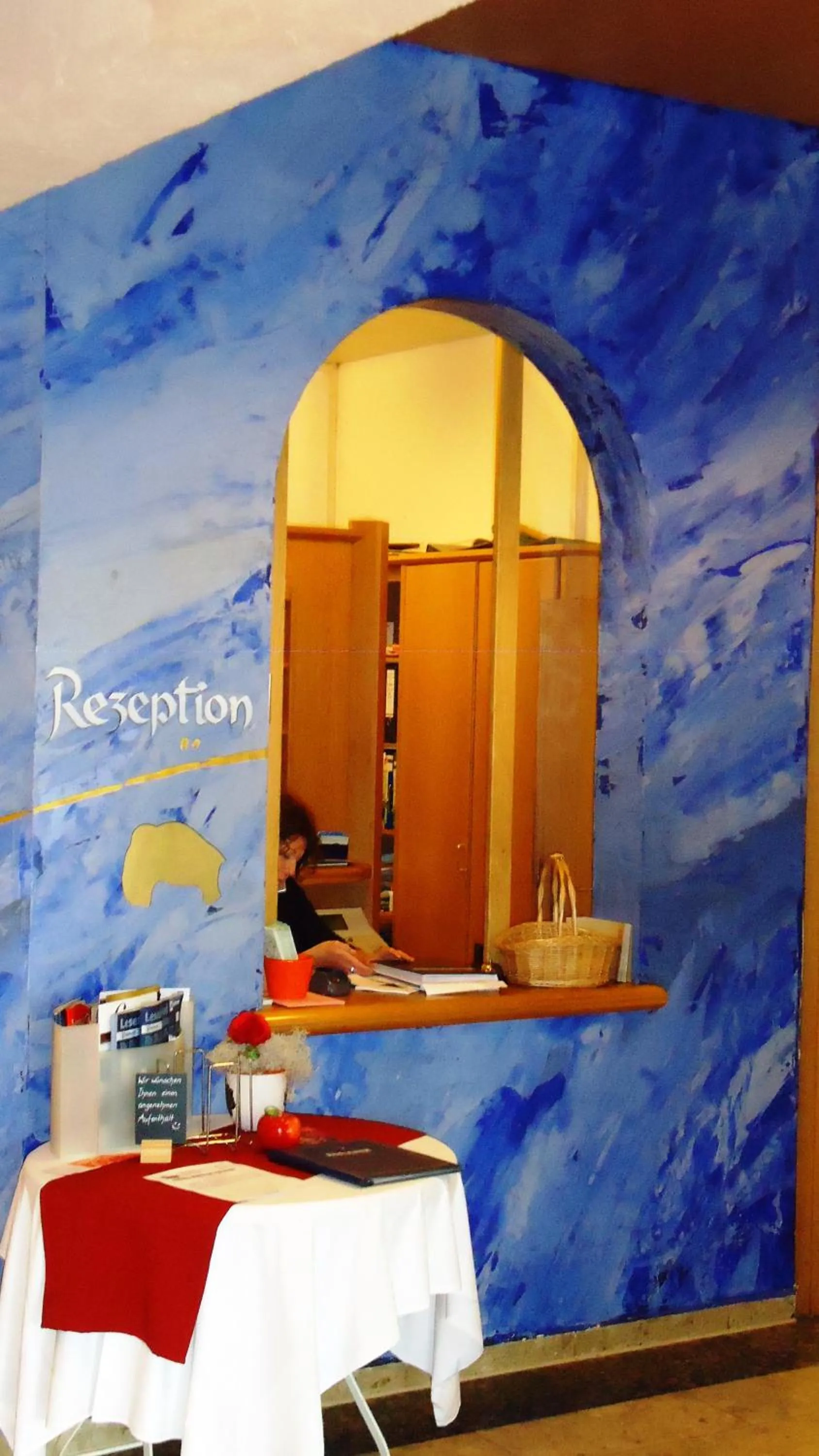 Lobby or reception in Hotel Krone