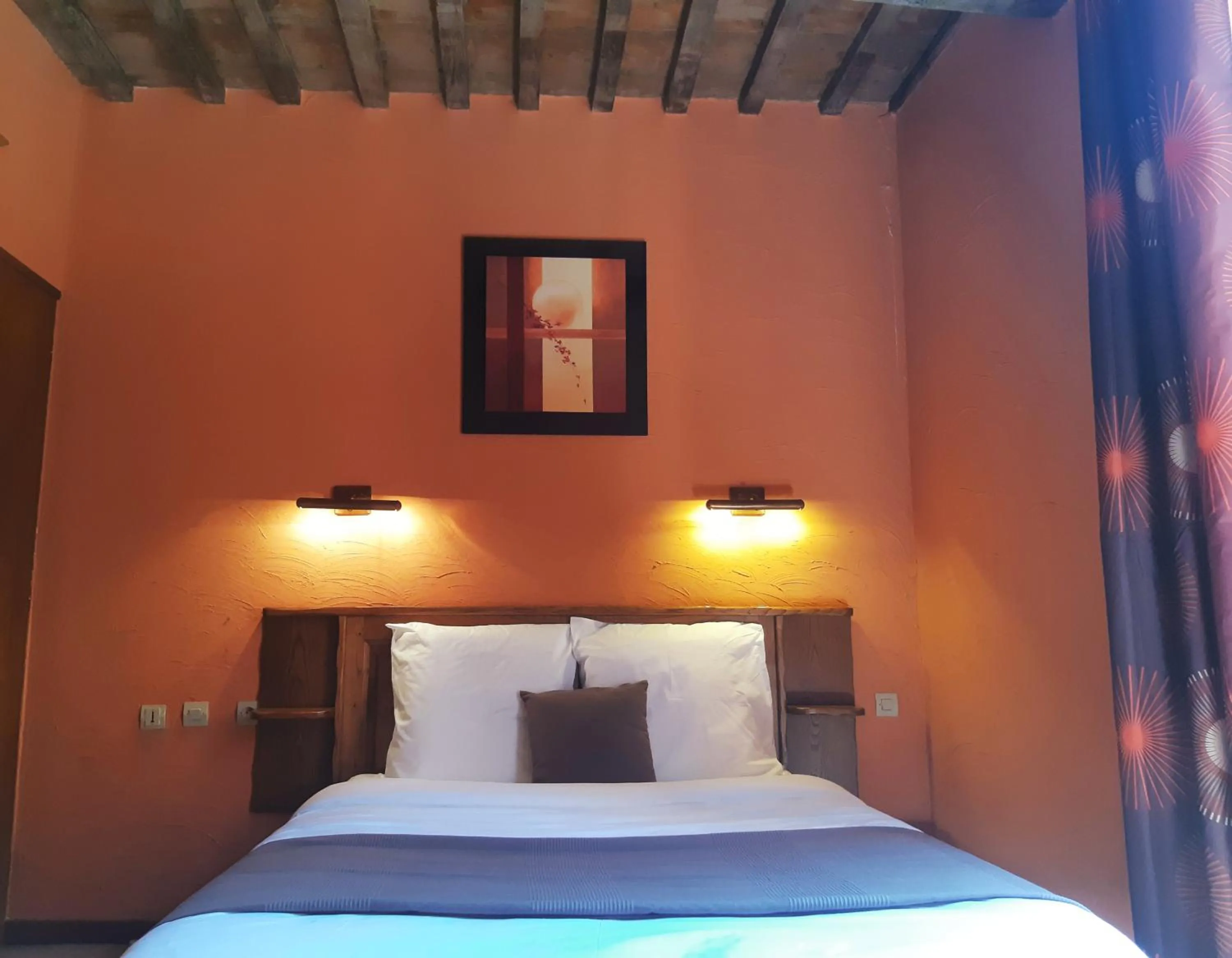 Bed in Auberge Cevenole