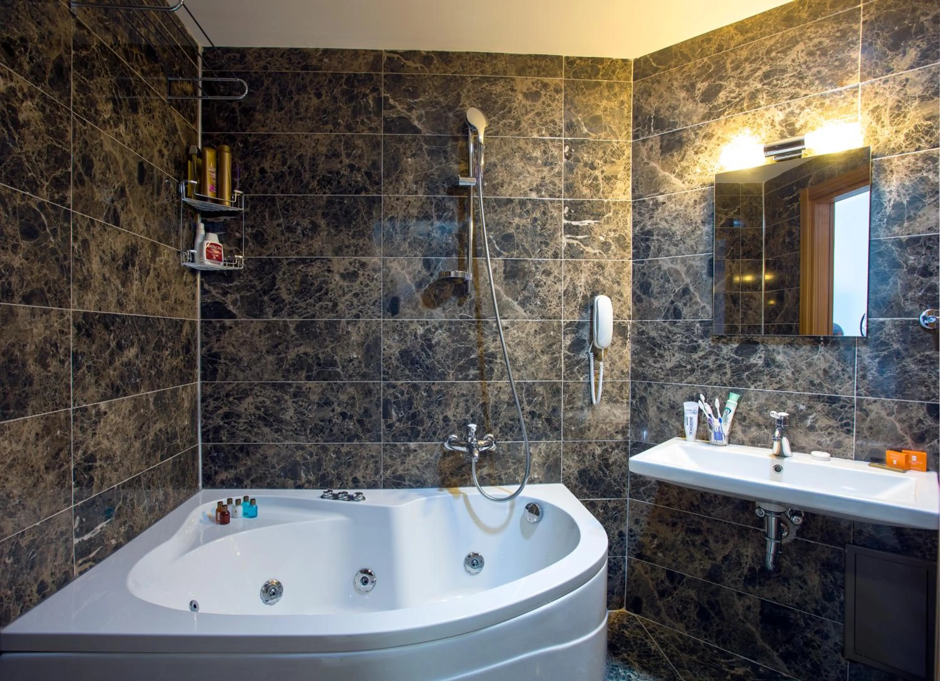 Shower in Dragut Point South Hotel-All Inclusive