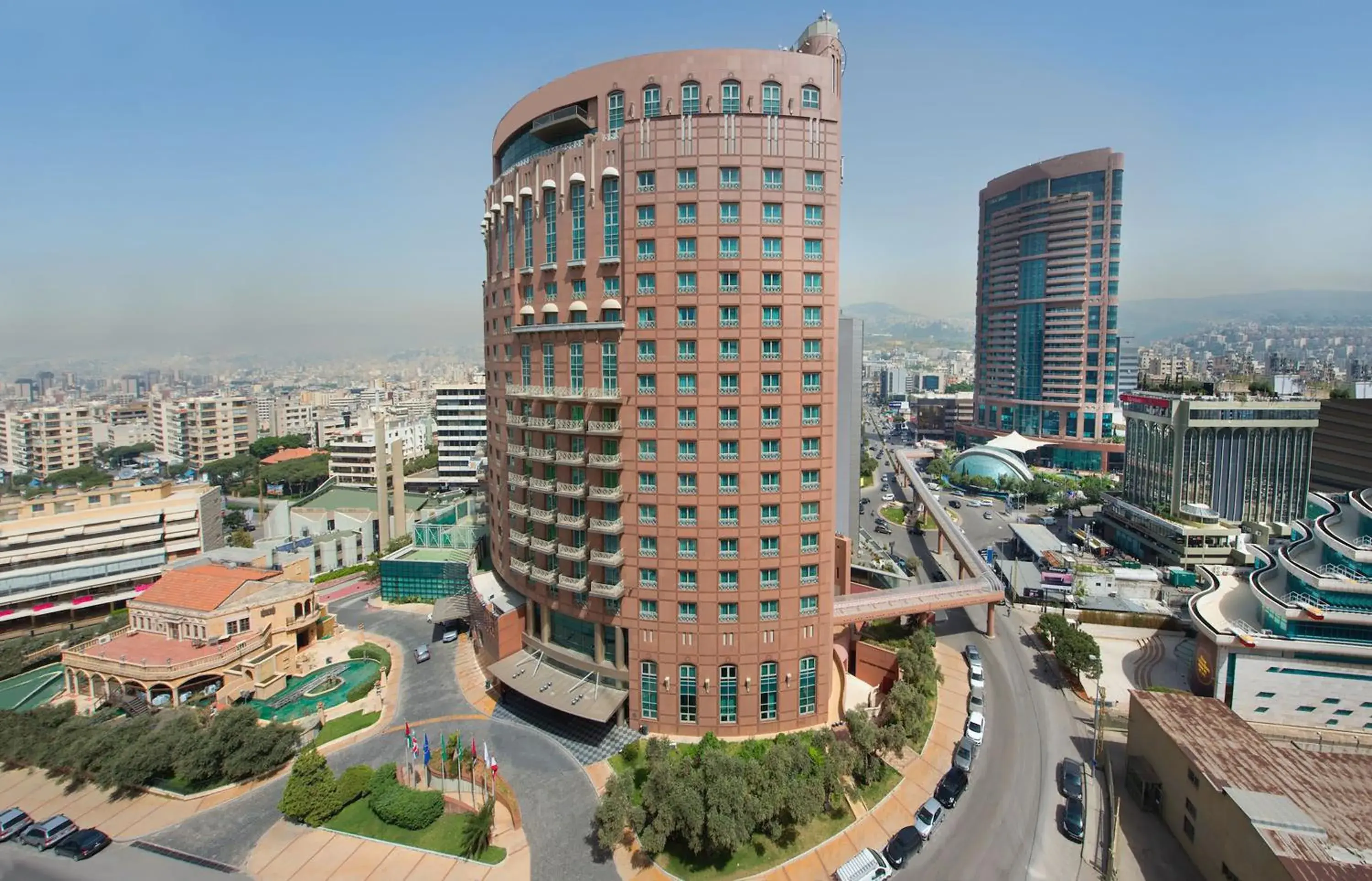 Property building in Habtoor Metropolitan Palace Hotel Property building in Habtoor Metropolitan Palace Hotel