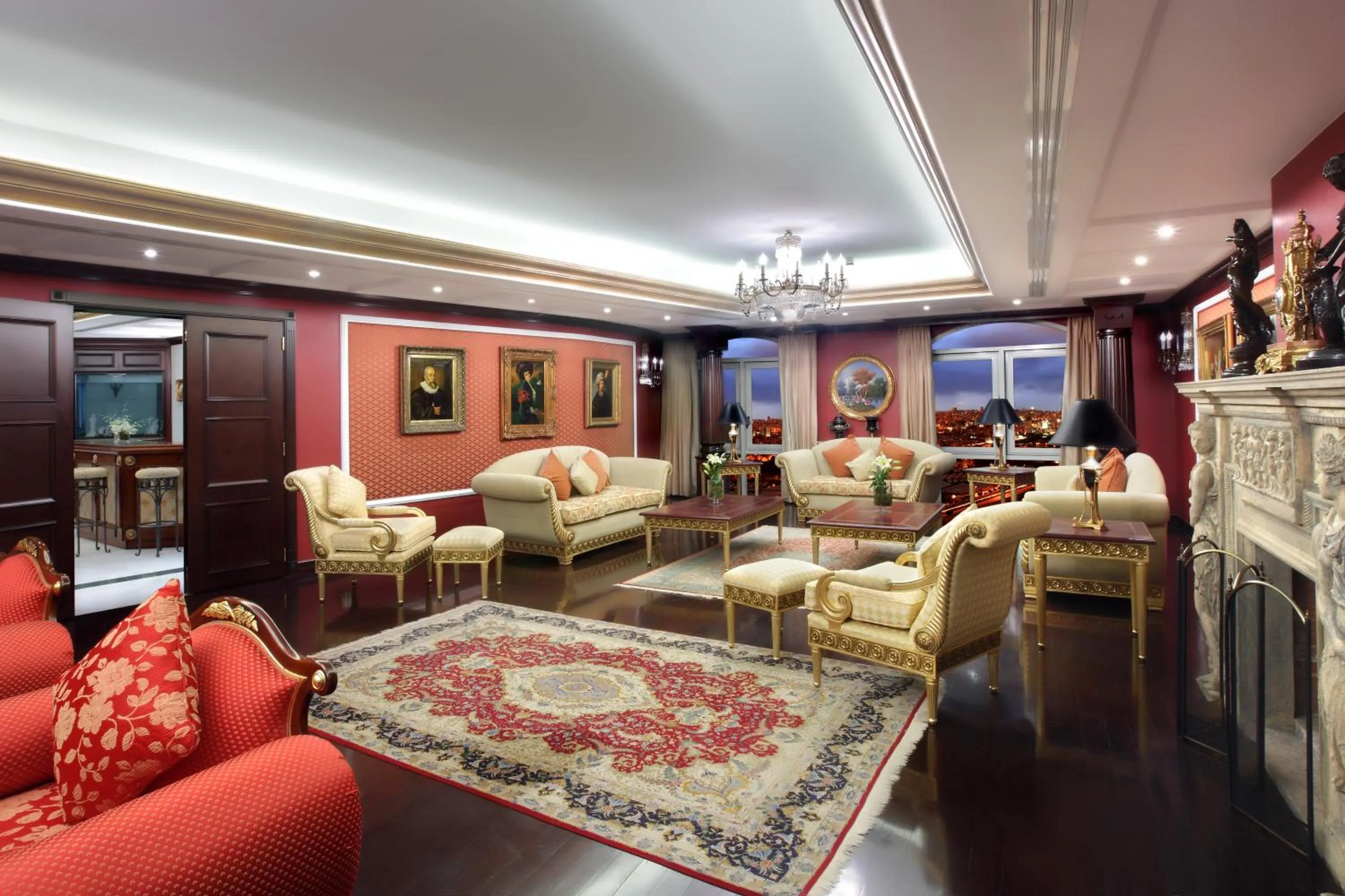Living room in Habtoor Metropolitan Palace Hotel