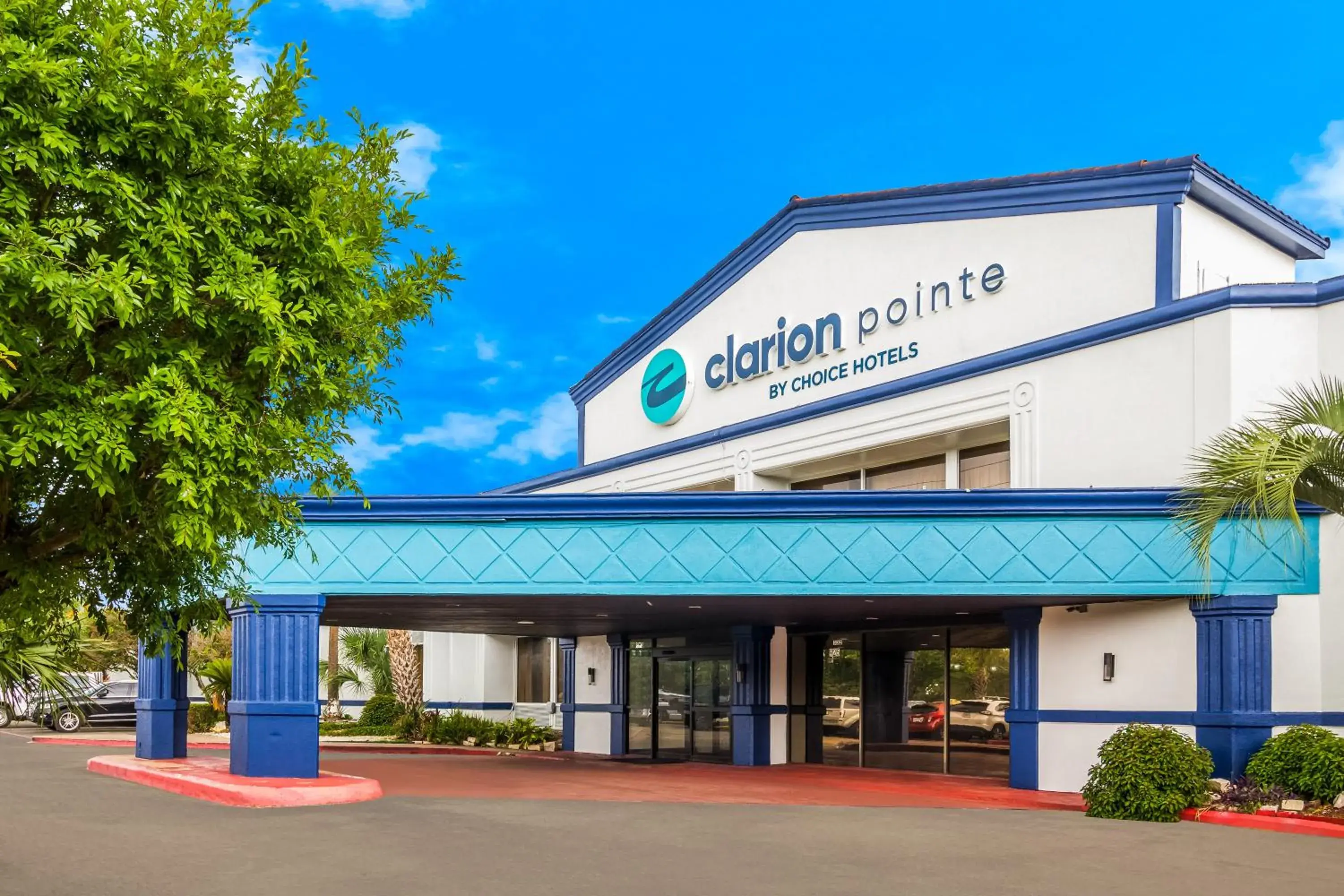 Property building in Clarion Pointe Lake Jackson - Clute Property building in Clarion Pointe Lake Jackson - Clute