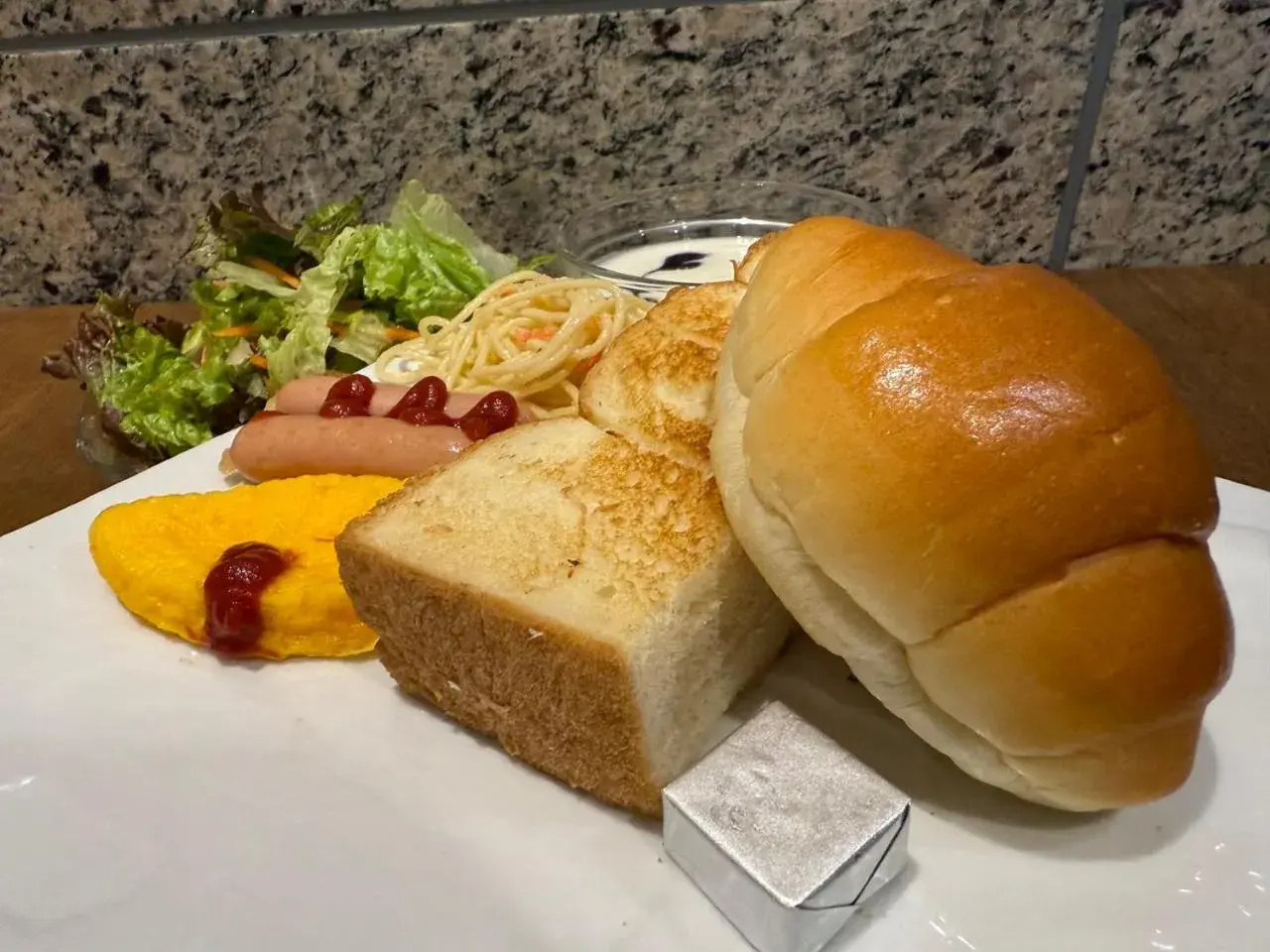 Restaurant/places to eat in APA Hotel Keikyukamata Ekimae Restaurant/places to eat in APA Hotel Keikyukamata Ekimae