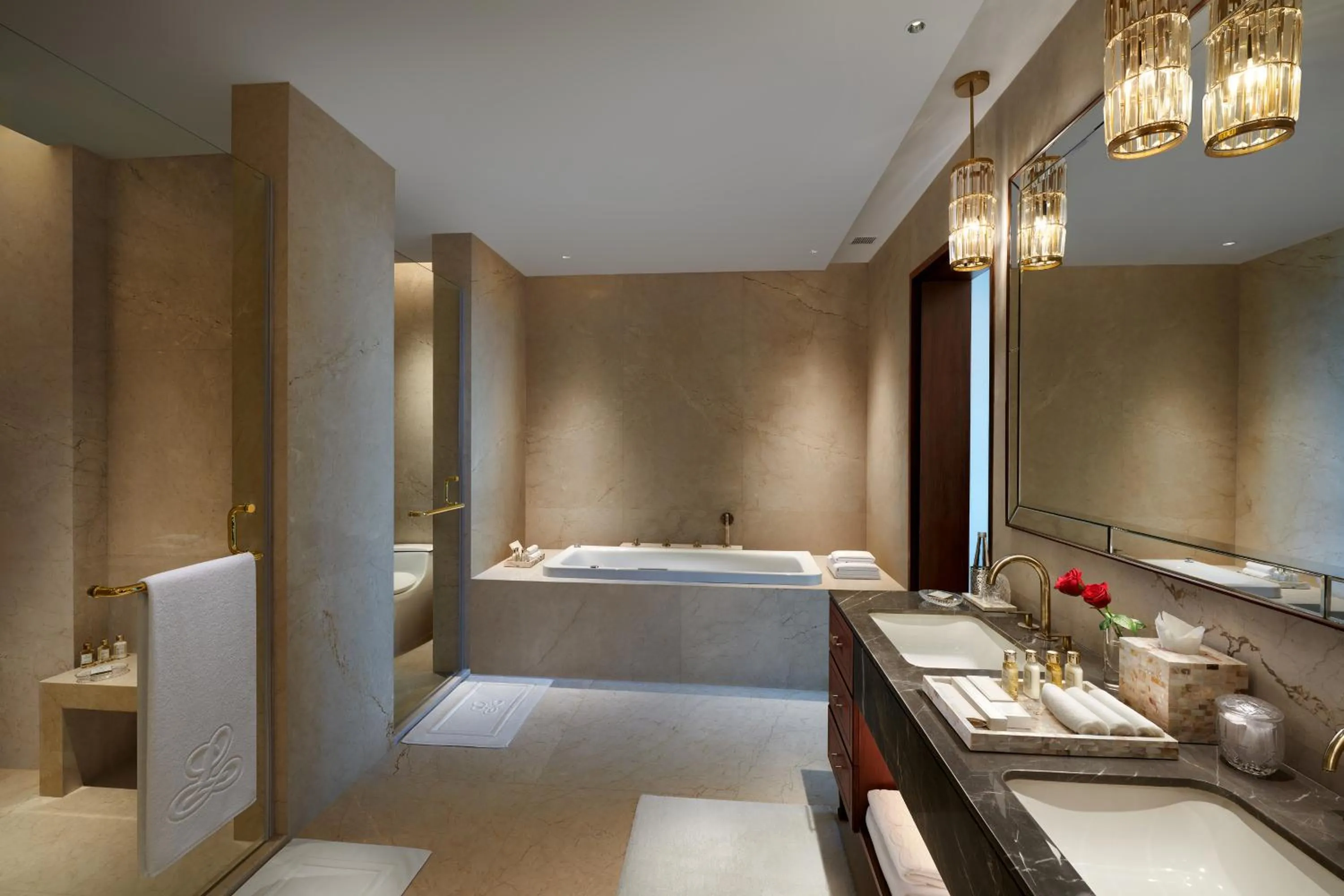 Bathroom, Bed in The Leela Gandhinagar