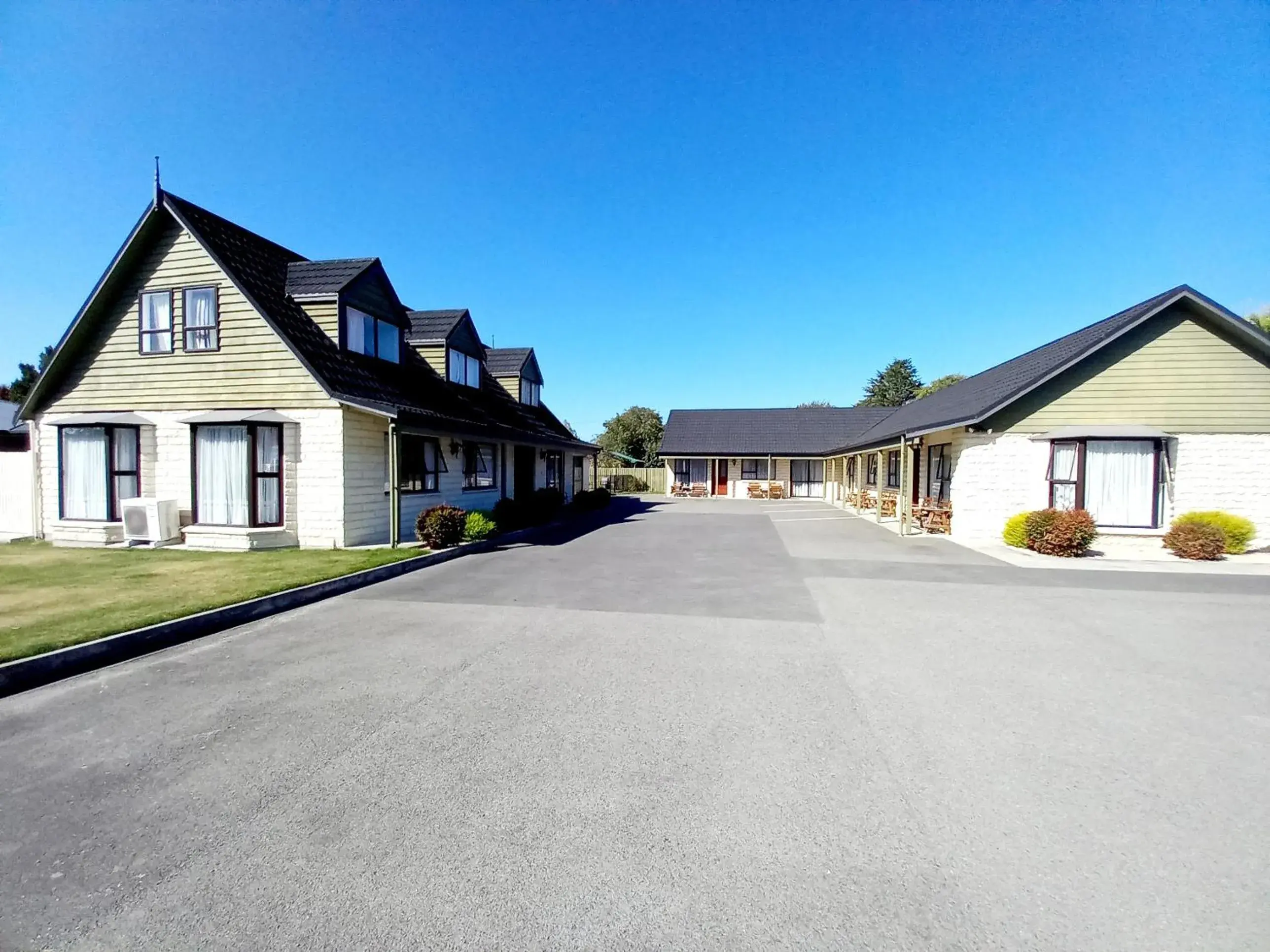 Academy Lodge Motel Academy Lodge Motel