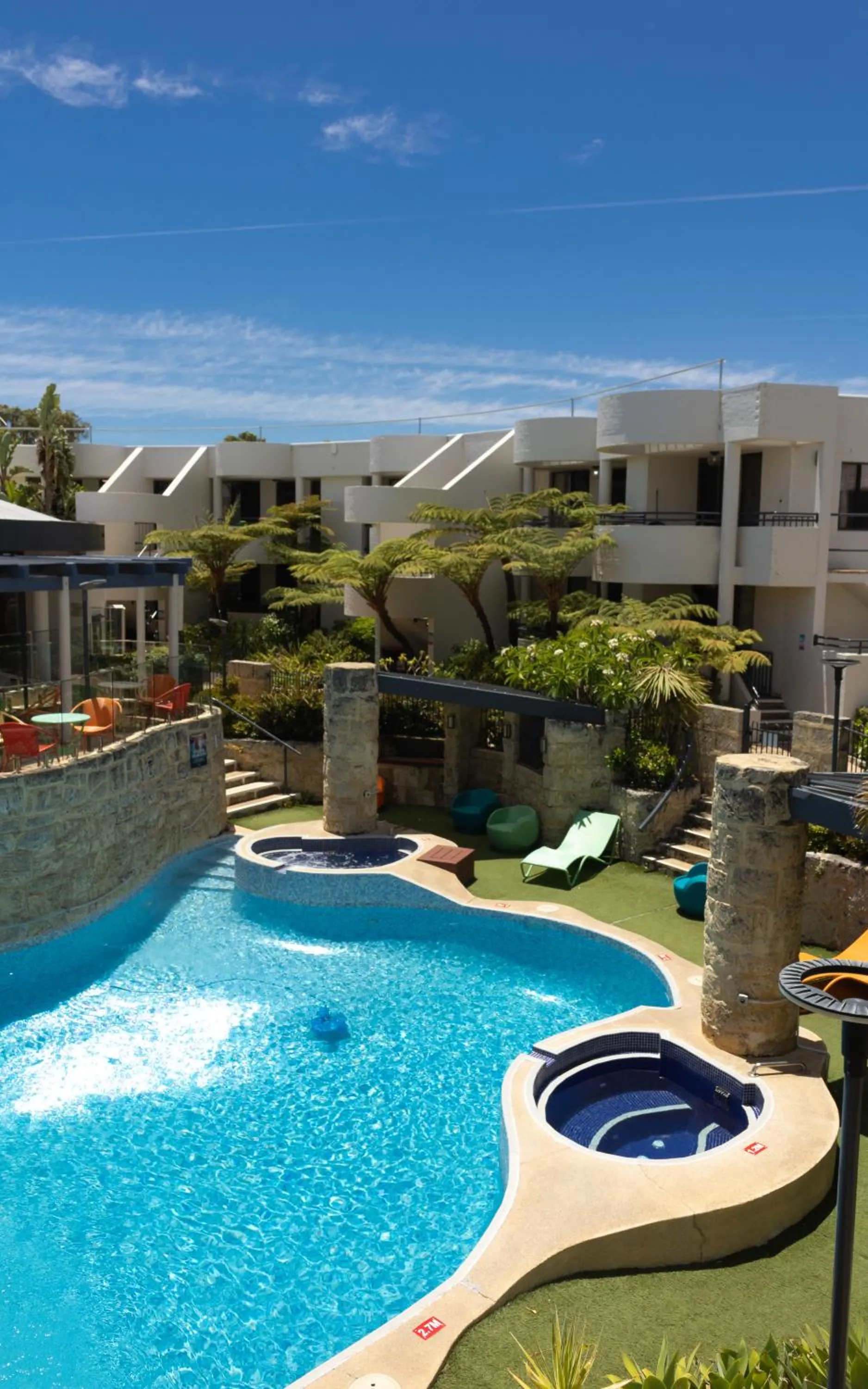 Swimming pool in Silver Sands Resort Mandurah