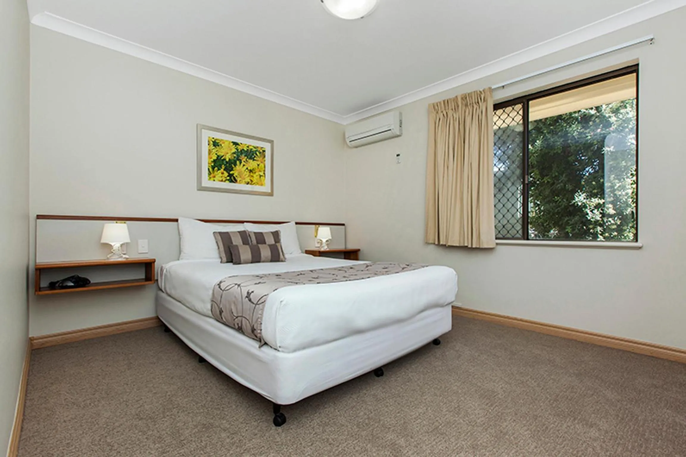 Bedroom, Bed in Silver Sands Resort Mandurah