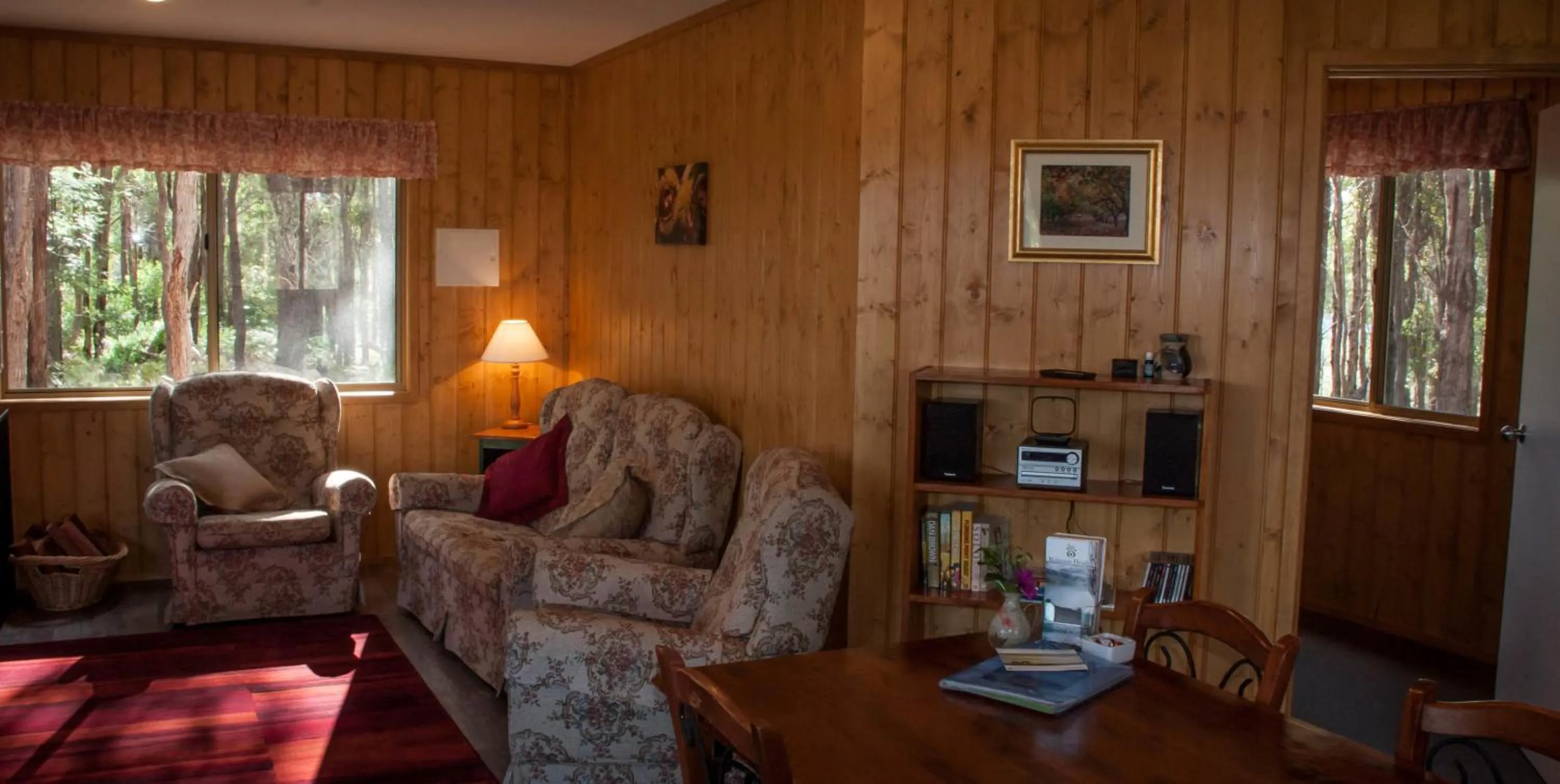 Living room in Balingup Heights Hilltop Forest Cottages
